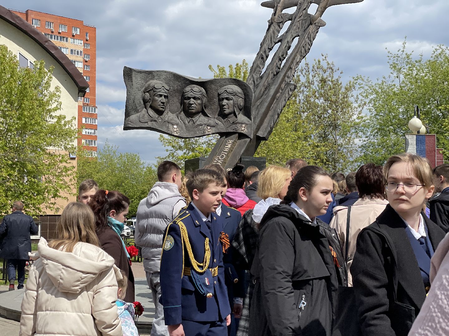 Три Ивана, праздник, 9 мая, цветы