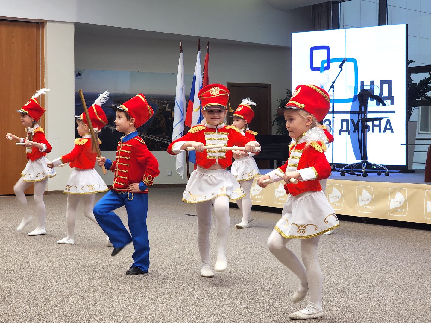 дубна, чемпионат дошкольников, профориентация, праздник, мажоретки,оэз дубна,