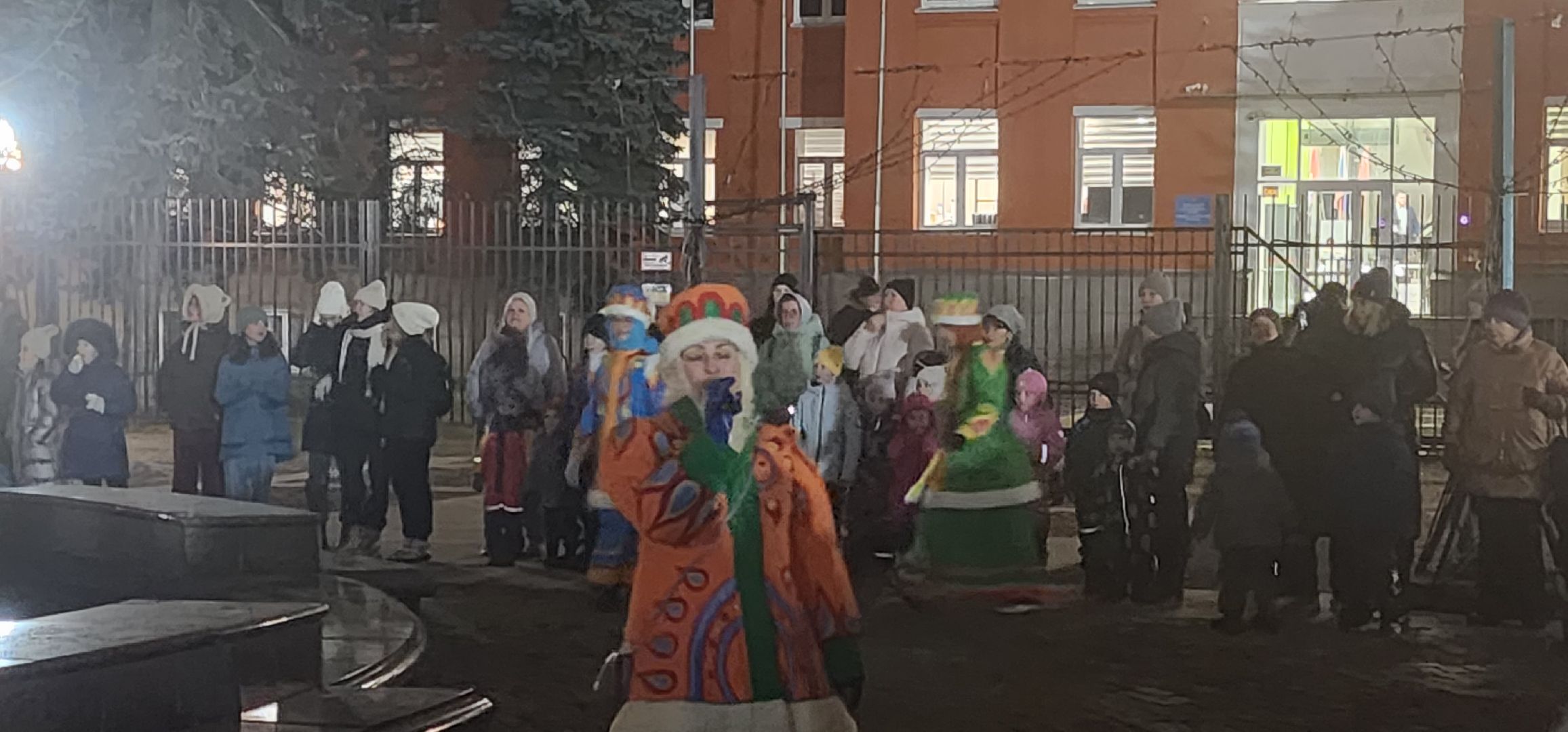 зима в  подмосковье, площадь собина, дк вперед, дтш семья, театр город,