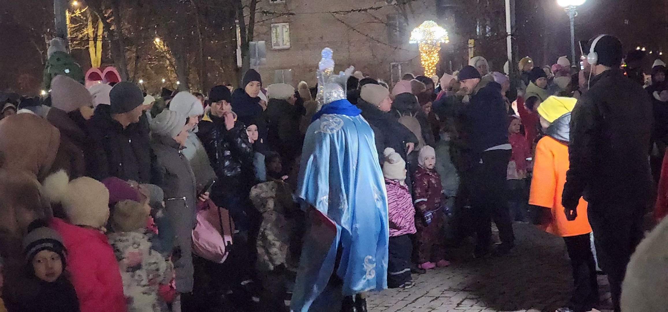 зима в  подмосковье, площадь собина, дк вперед, дтш семья, театр город,