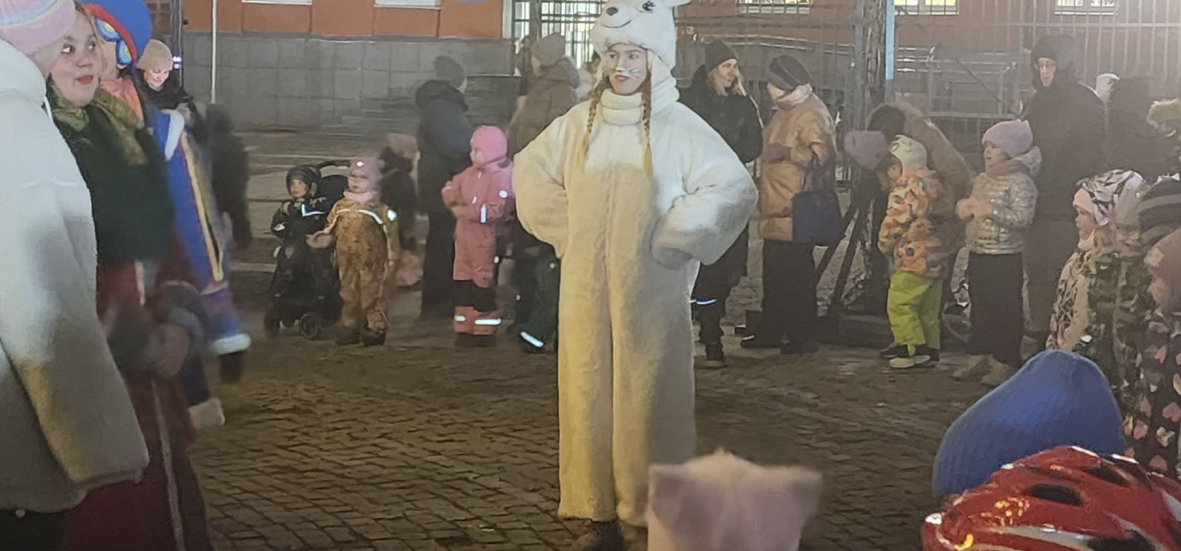 зима в  подмосковье, площадь собина, дк вперед, дтш семья, театр город,