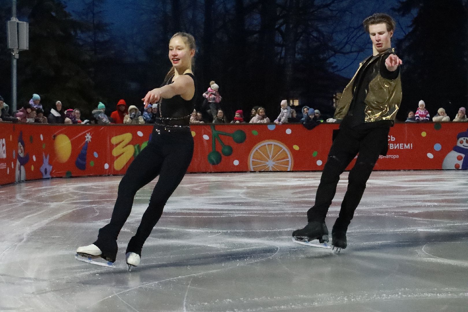 истра, каток, зима в подмосковье,