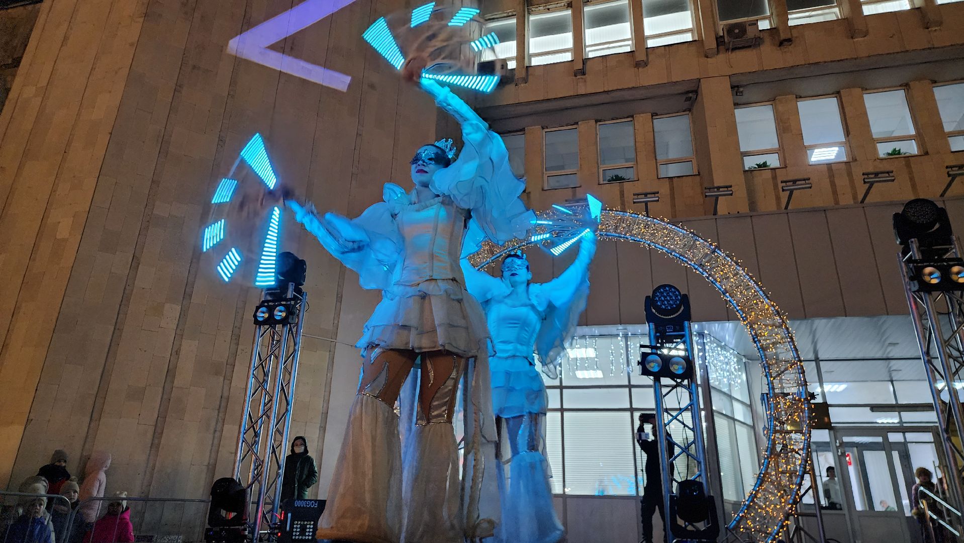 Руза, зажжение огней на елке, первый день зимы,