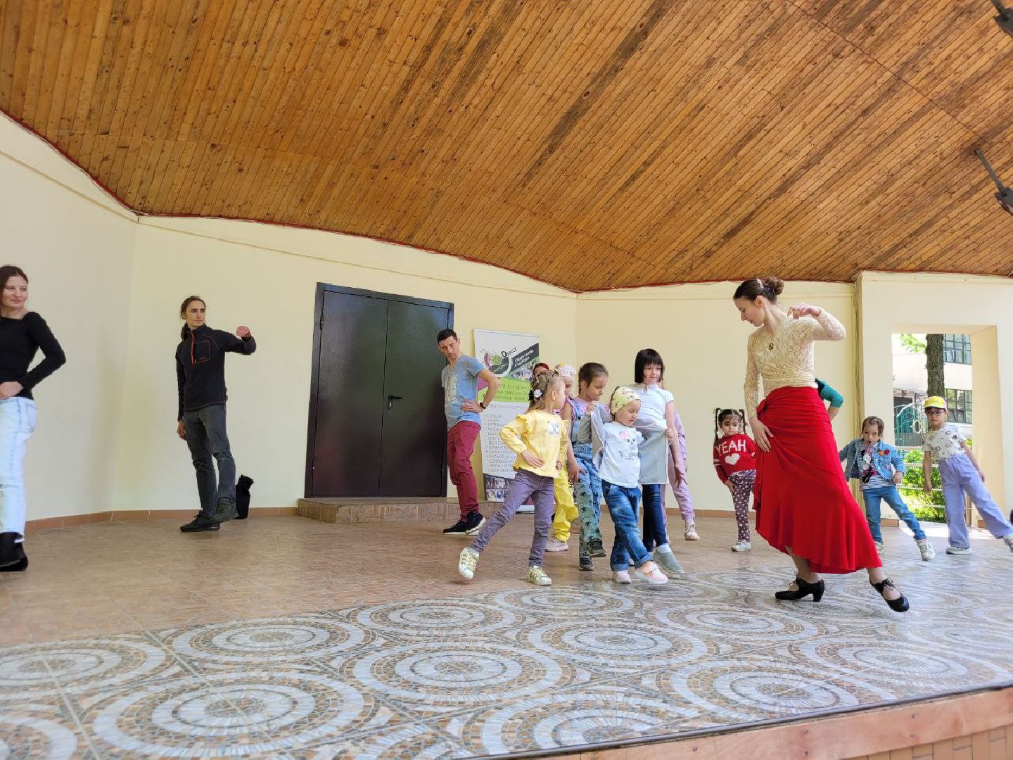 культура; танцы; люди; видное; парки подмосковья