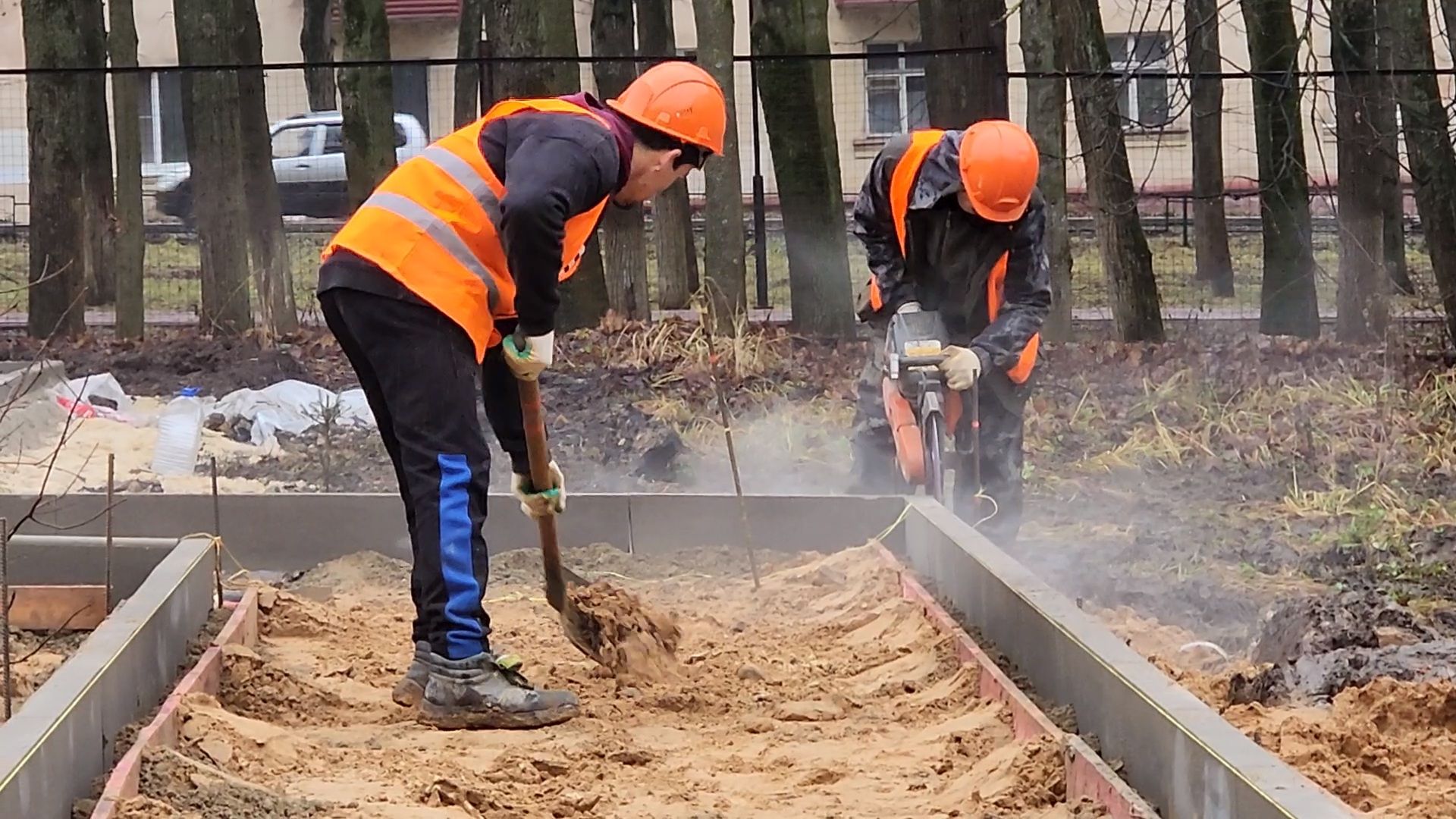 чехов, улица чехова 27, центр детского творчества, капитальный  ремонт, замена кровли, капремонт крыши, реконструкция, металлочерепица, инженерные сети, перекрытия, благоустройство территории, госпрограмма московской области,