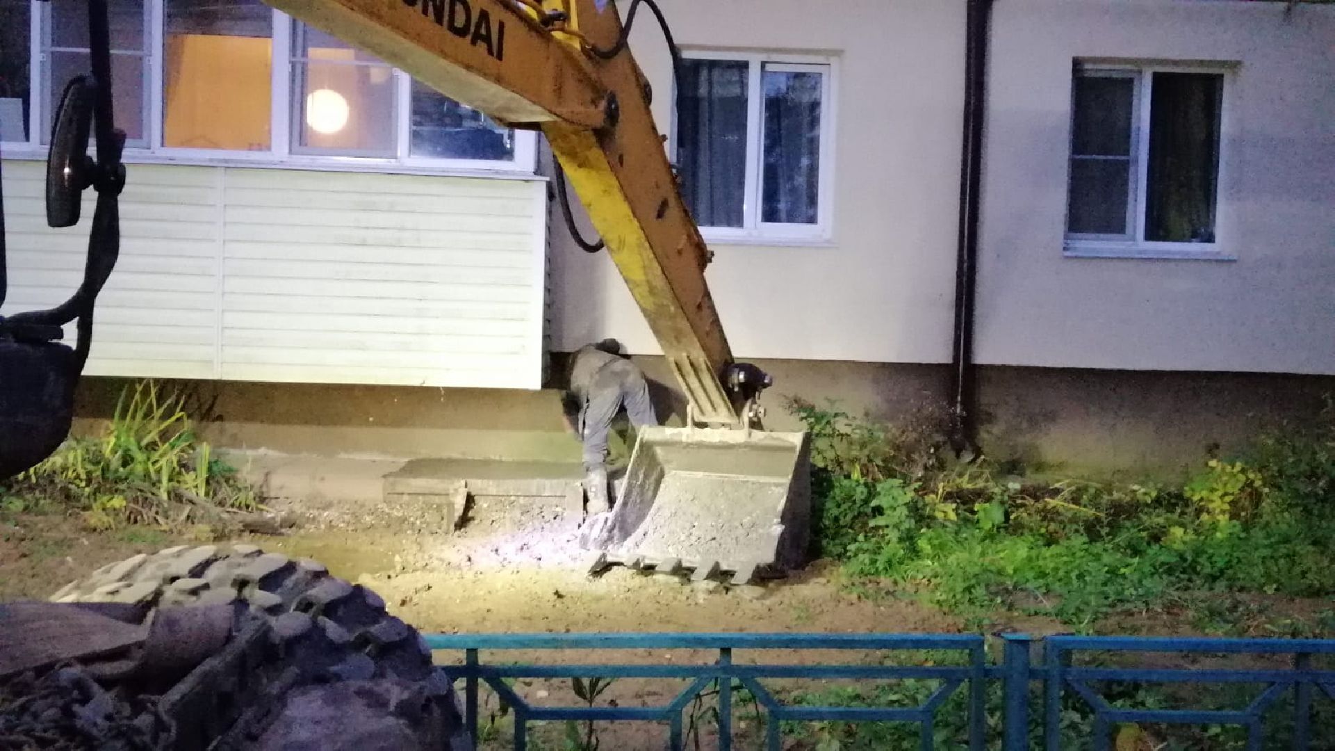 городской округ восход, жкх, благоустройство, отмостка, отмостка дома,