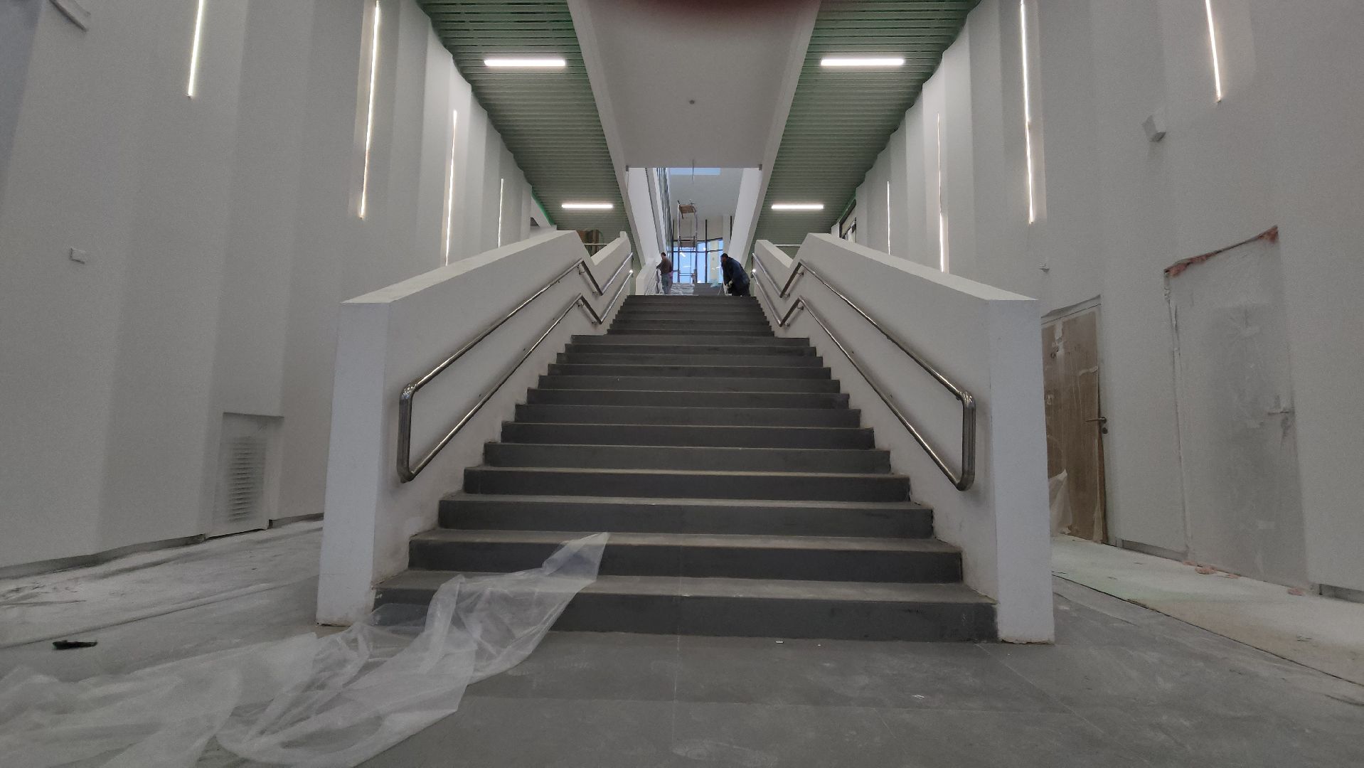 строительство, новая школа, изумрудные холмы, красногорск,