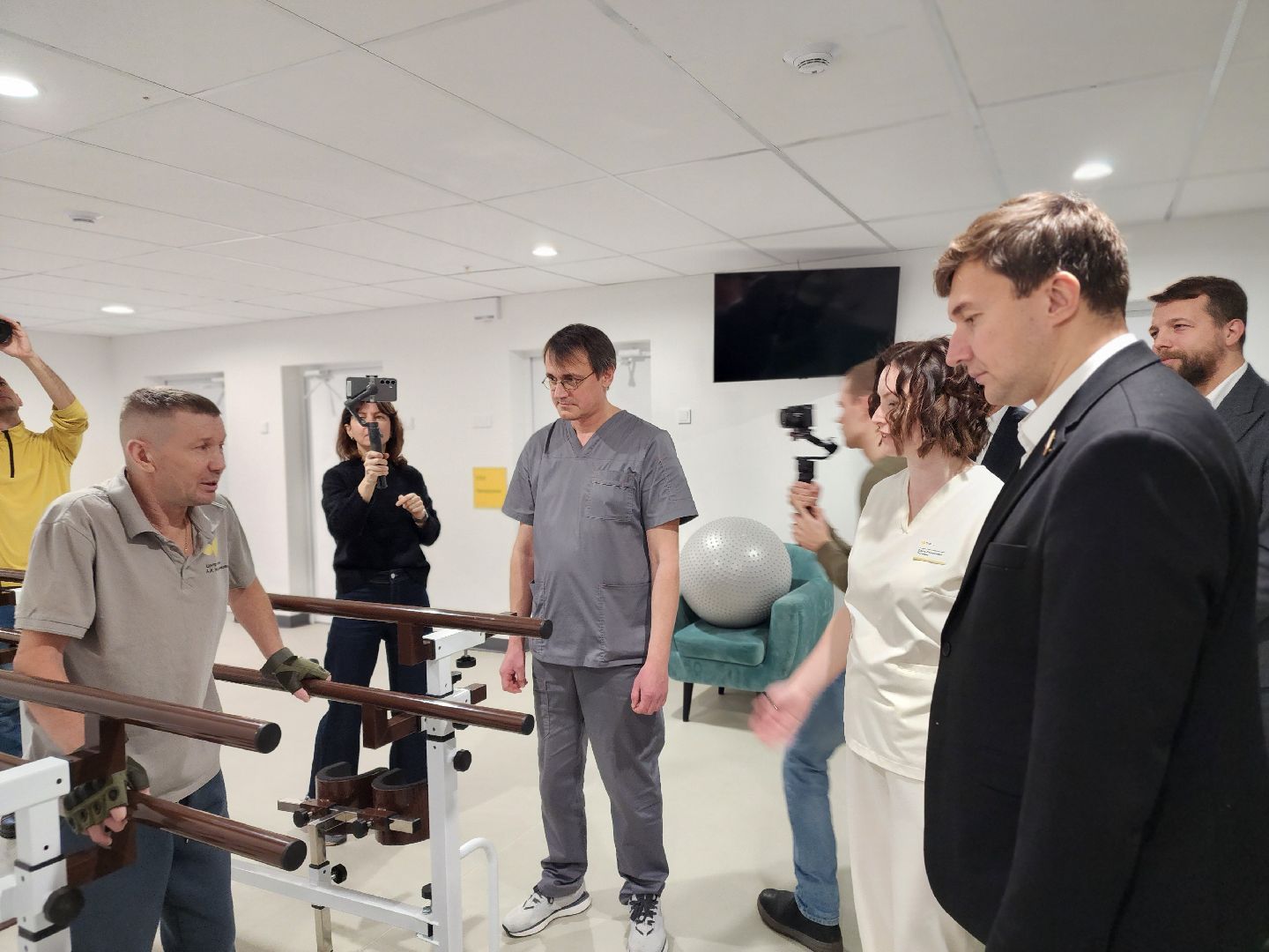 сергиев посад, сергиево-посадский городской округ, центр мещерякова, шахматный клуб сергея карякина, сергей карякин, реабилитация участников  сергиев посад, реабилитация участников сво, шахматисты,