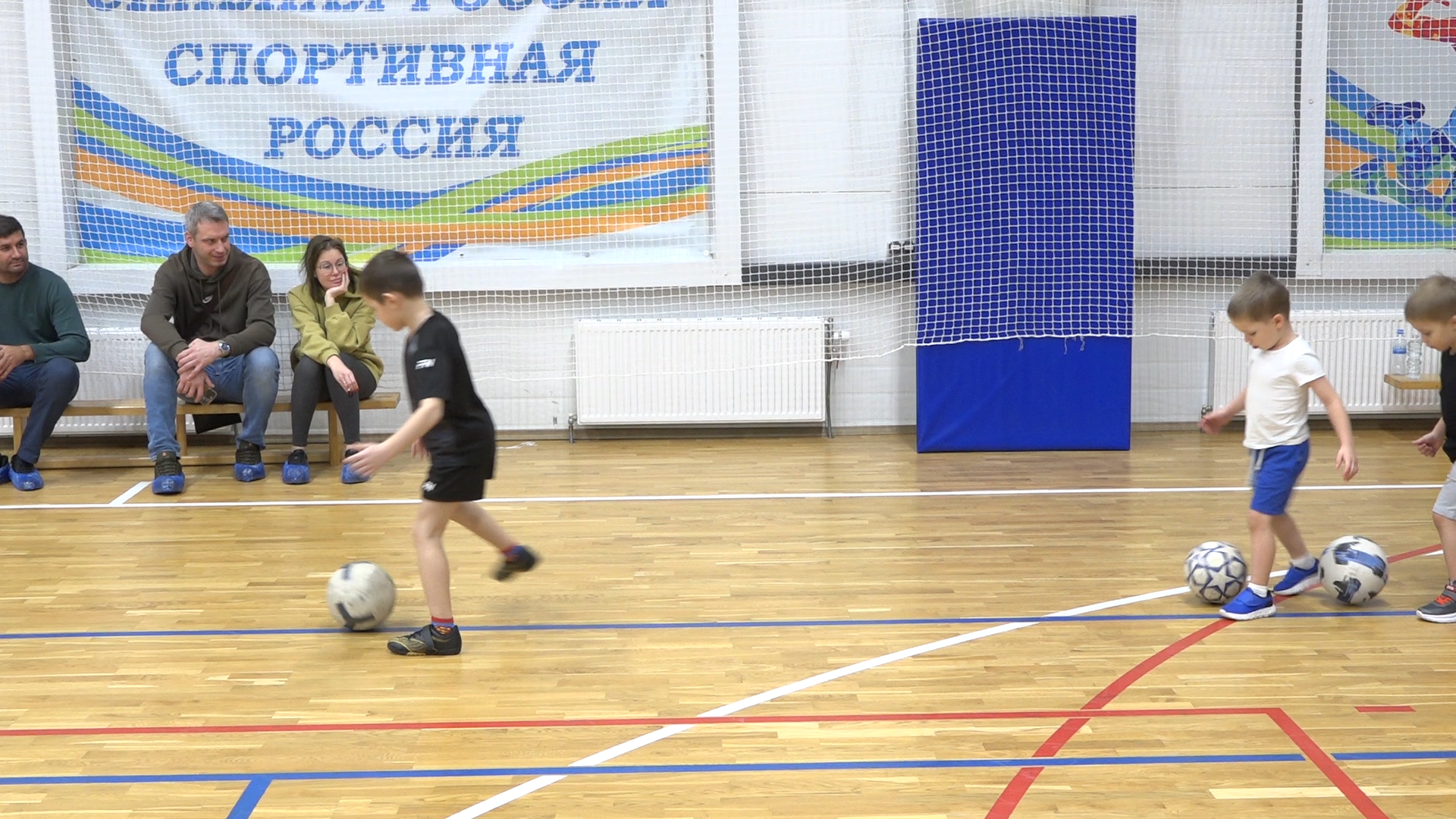 футбол, спортшкола власихи, стадион имени толубко, азбука футбола, тренировка по футболу,