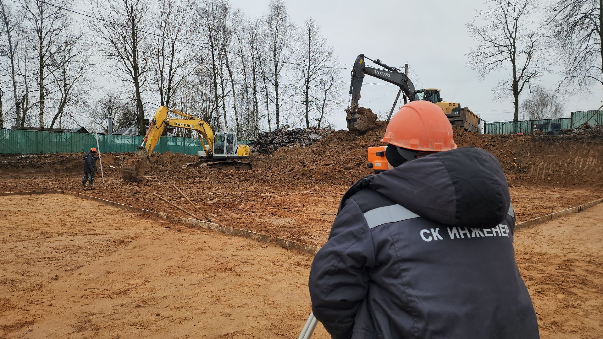 истра, строительство школы, стройка,