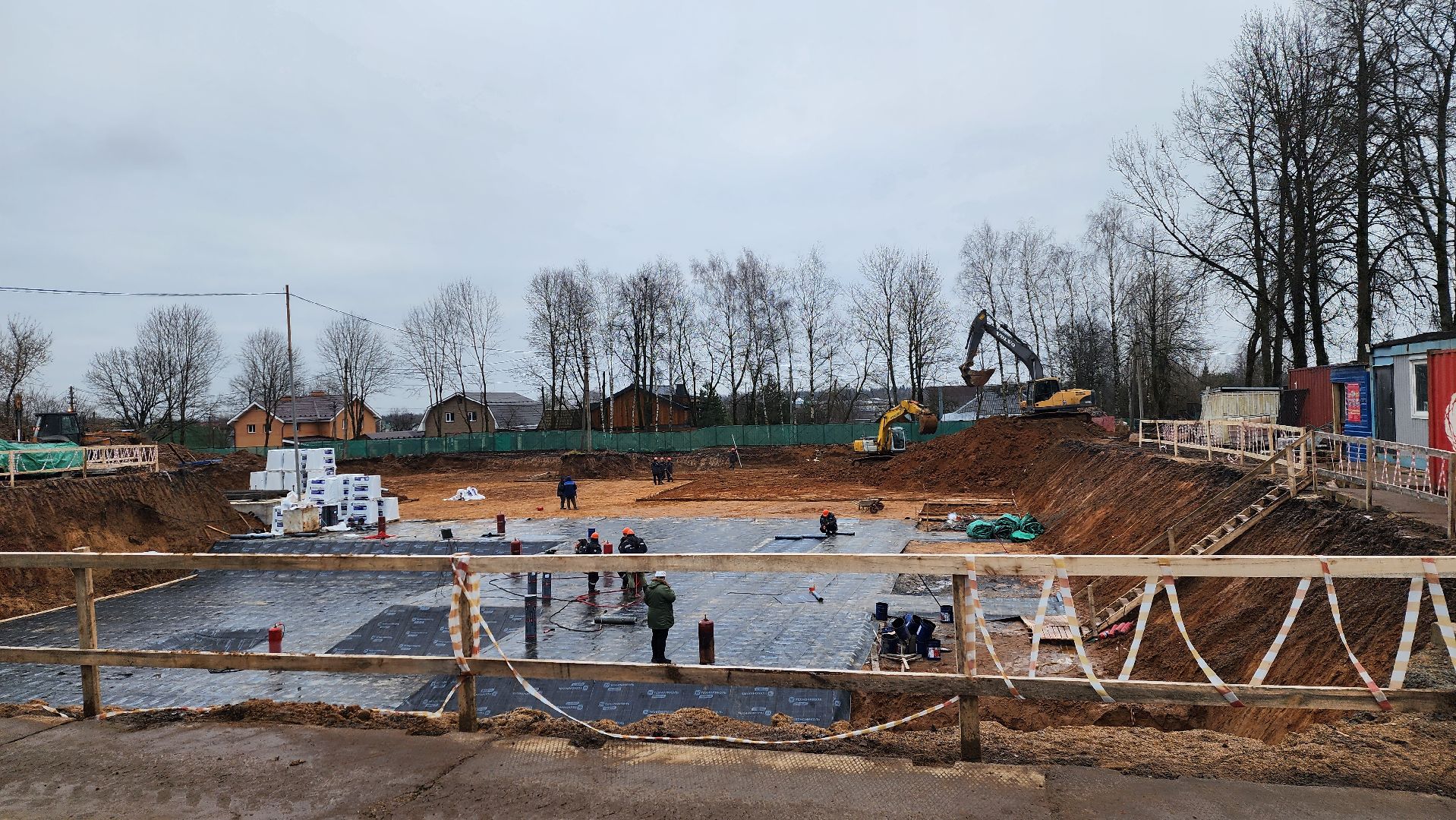 истра, строительство школы, стройка,