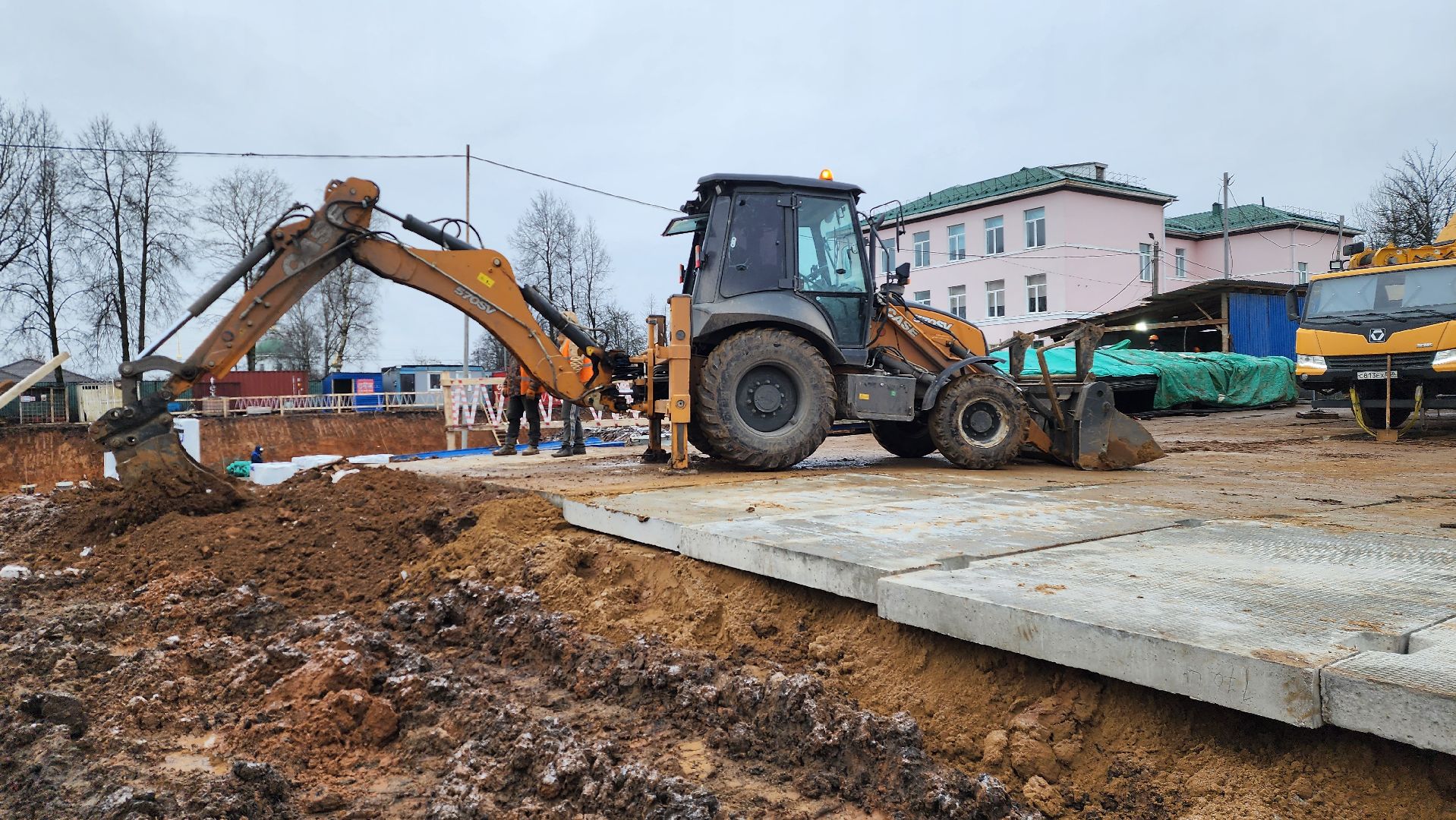 истра, строительство школы, стройка,