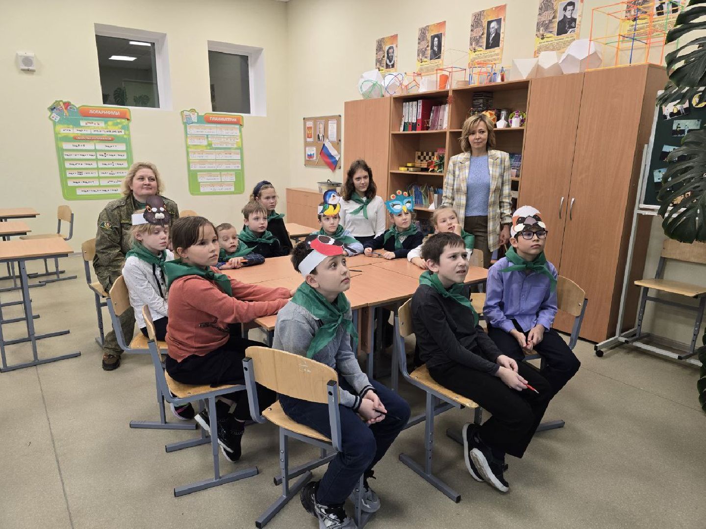 можайск, можайский муниципальный округ, подмосковье, образование, экология, юные лесничие, зимовка птиц, познавательный урок, школа,