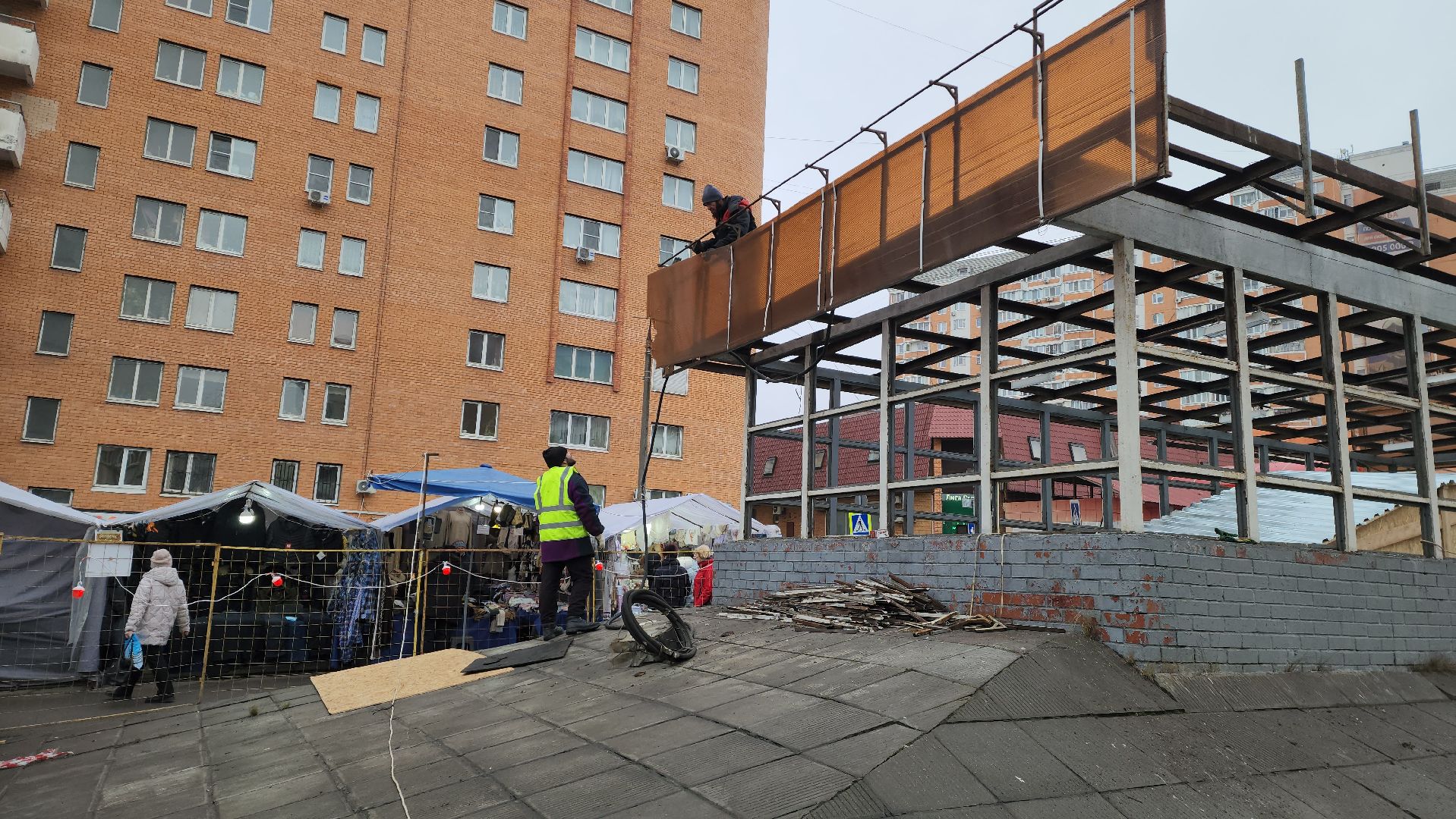 ремонт, подземный переход,