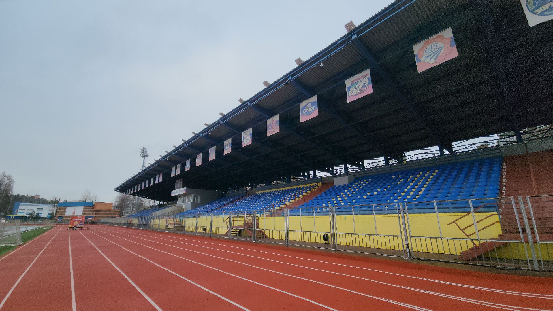 каток, зима в подмосковье 2025, красногорск, стадион зоркий,