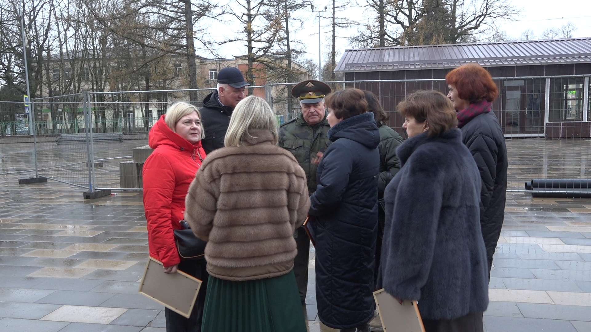 ледовый каток, зима в подмосковье, власиха каток, катание на коньках, айсмат,