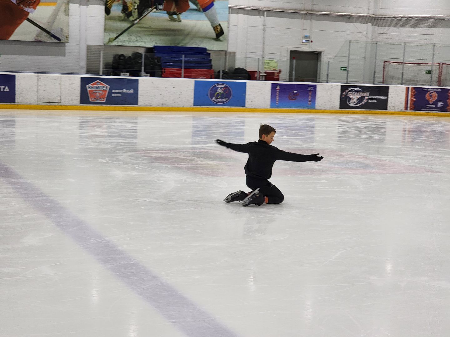 королёв, стадион вымпел, катки в королеве , зима в  подмосковье,  арена имени касатонова в королеве, спорт, здоровый образ жизни,