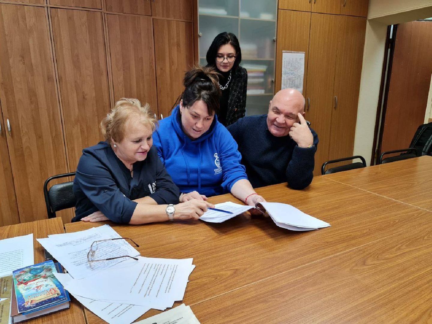 волонтер, доброволец,  день волонтера, день добровольца, домодедово, помощь, подмосковье,