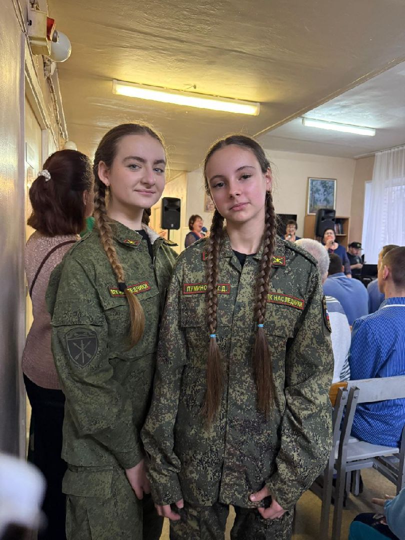 пушкинский городской округ,группа мир, волонтерская деятельность, доброволец, помощь в зону сво, эвакуационные тележки, день волонтера,