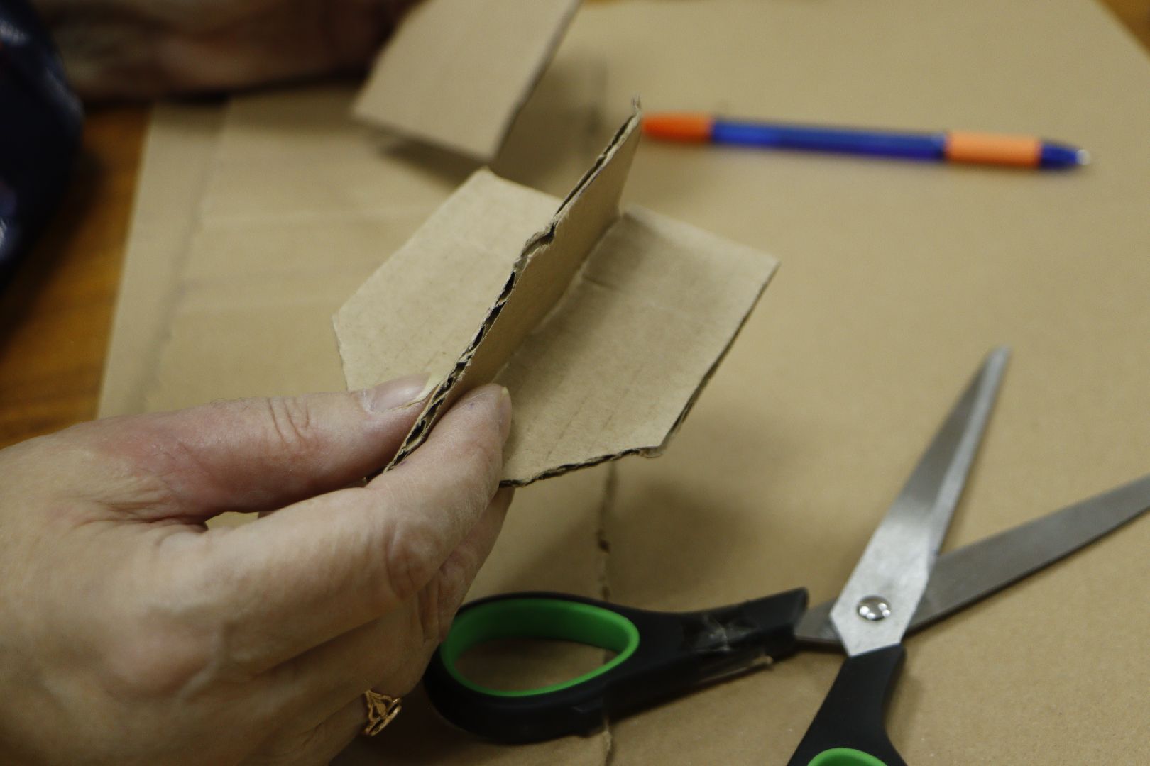 зарайск, помощь бойцам сво, благотворительность , окопные свечи,