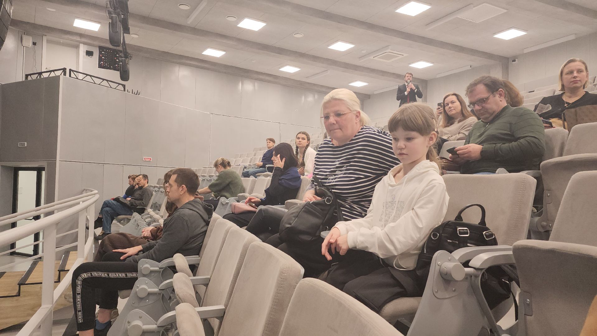 долгопрудный, физтех-лицей, технопарк,государственная третьяковская галерея, классицизм, лекторий,