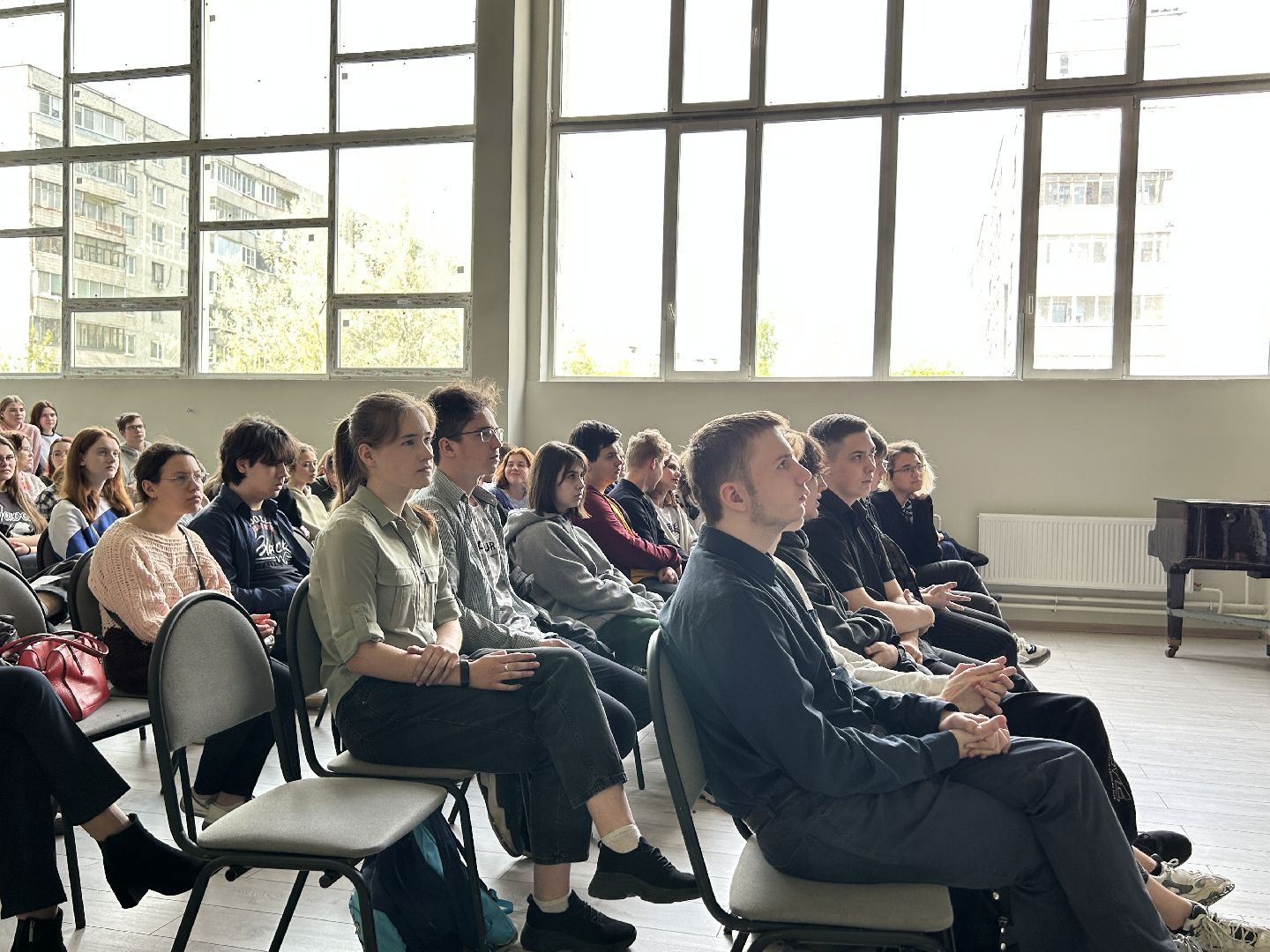 Акция, образование