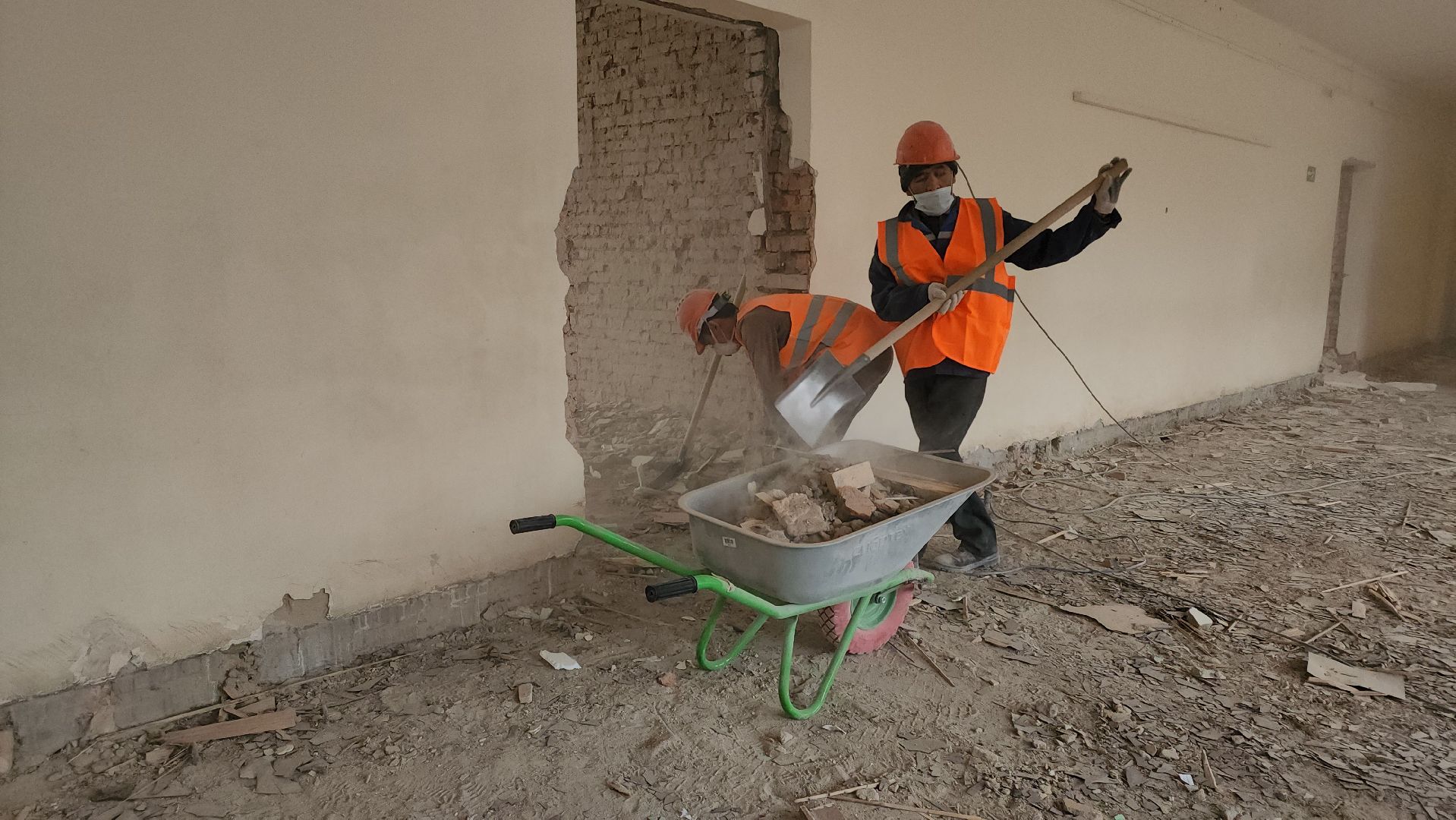 кашира, капитальный ремонт,  демонтажные работы, школа,