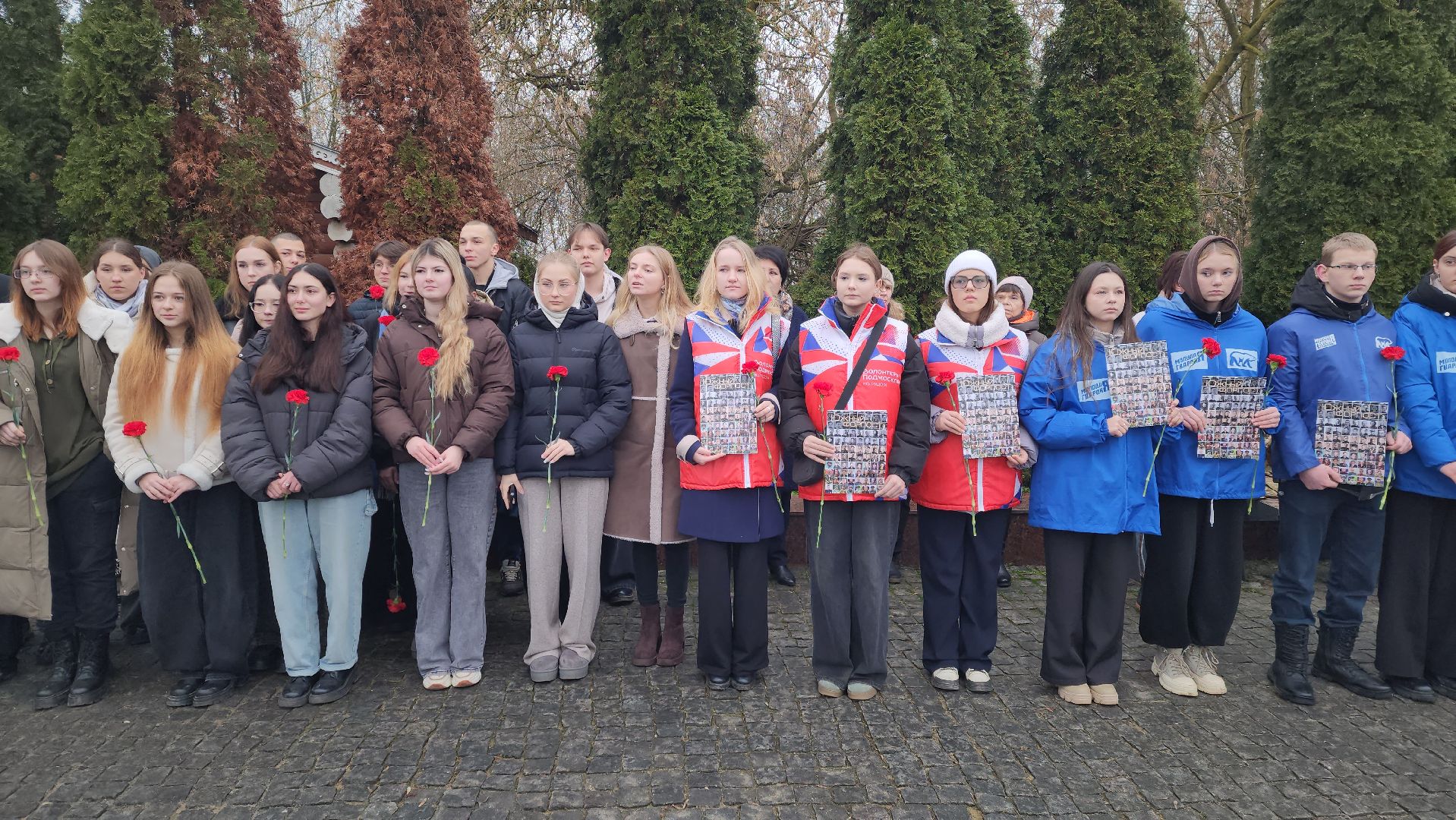 серпухов, день добровольца, волонтеры серпухова,