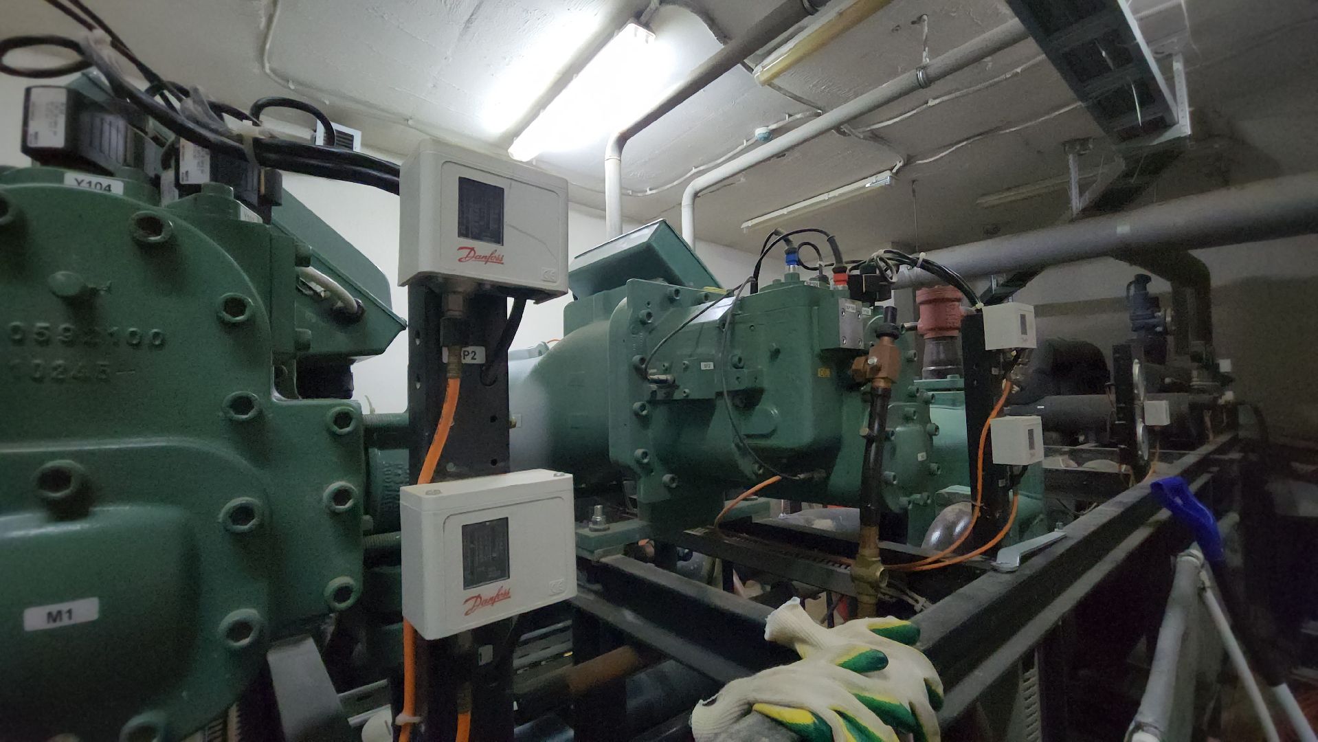 жк арт, красногорск, каток, зима в  подмосковье,