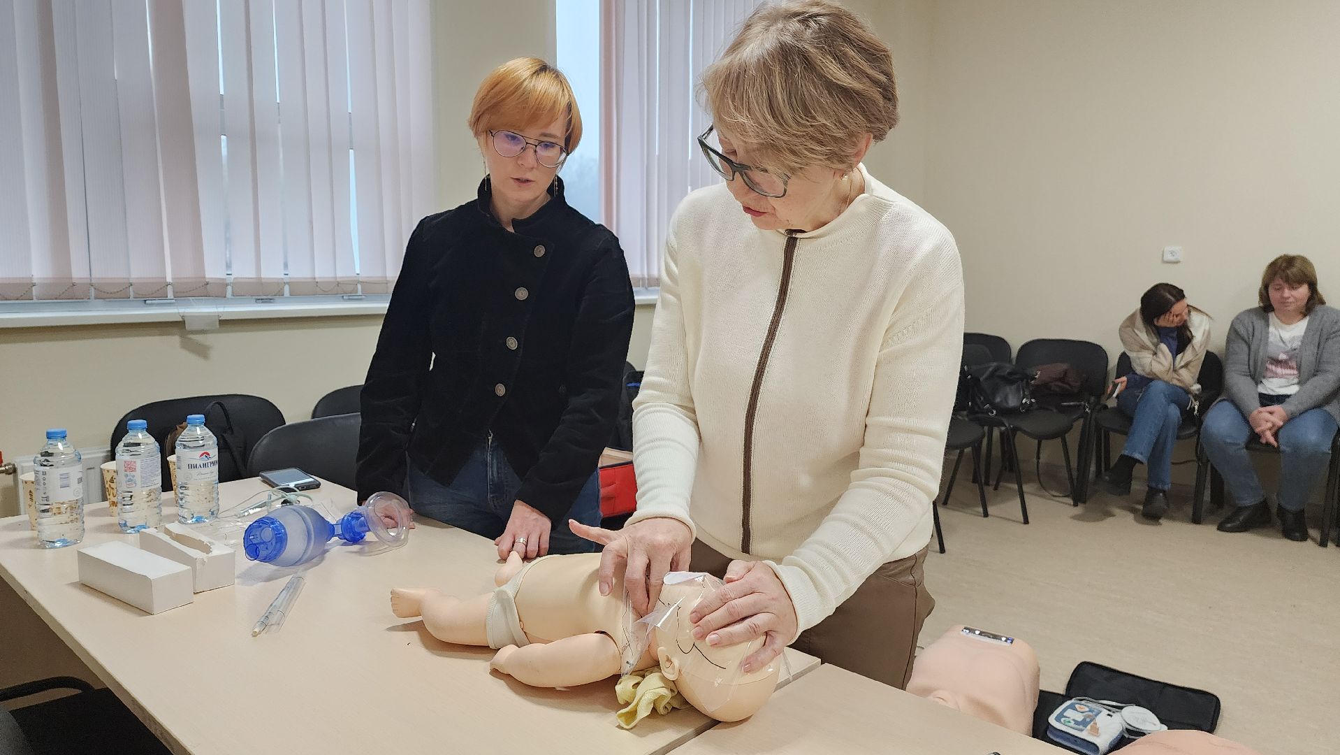 тренинг, поликлиника изумрудные холмы, медицина,