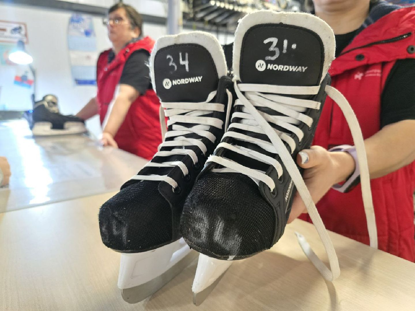 подмосковье, наро-фоминск, наро-фоминский городской округ, центральный каток округа, парке имени Воровского, зимний сезон, зима в подмосковье, зима в подмосковье 2025,