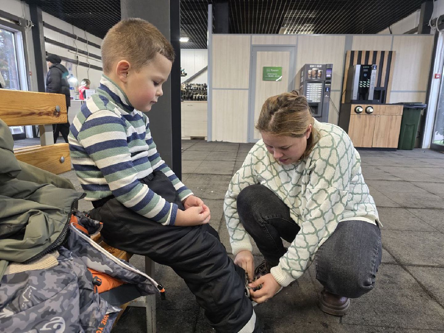подмосковье, наро-фоминск, наро-фоминский городской округ, центральный каток округа, парке имени Воровского, зимний сезон, зима в подмосковье, зима в подмосковье 2025,