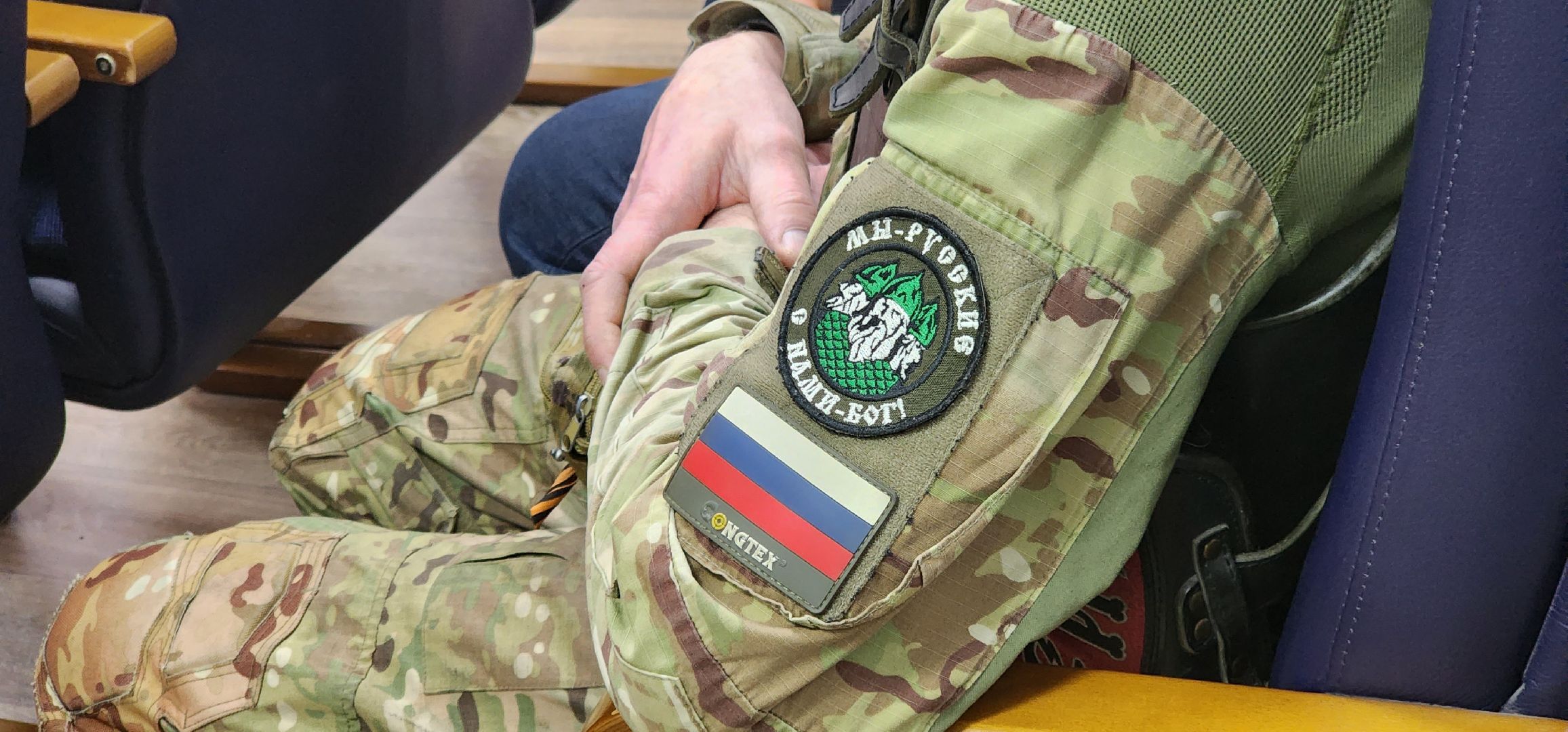 долгопрудный, волонтеры, день добровольца, амбассадор, олег сотник, глава долгопрудного, маскировочная накидка,сво, волонтерыподмосковья,