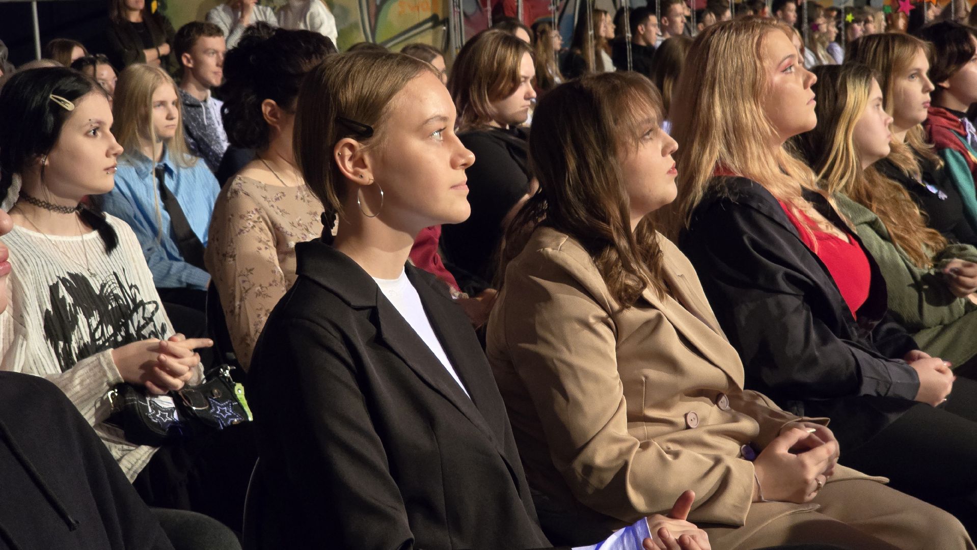 Коломна, день добровольца, день волонтера,волонтеры подмосковья,