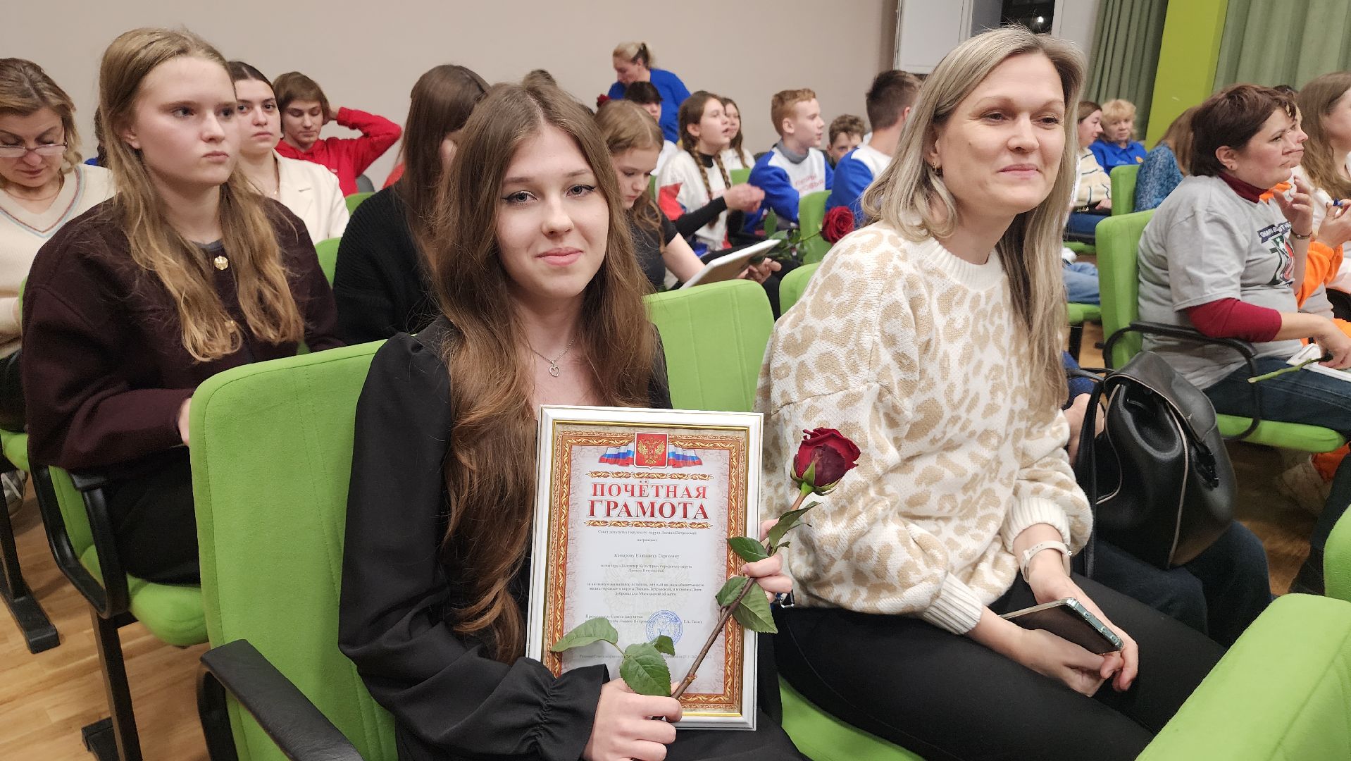 день добровольца, волонтеры подмосковья, лосино-петровский,