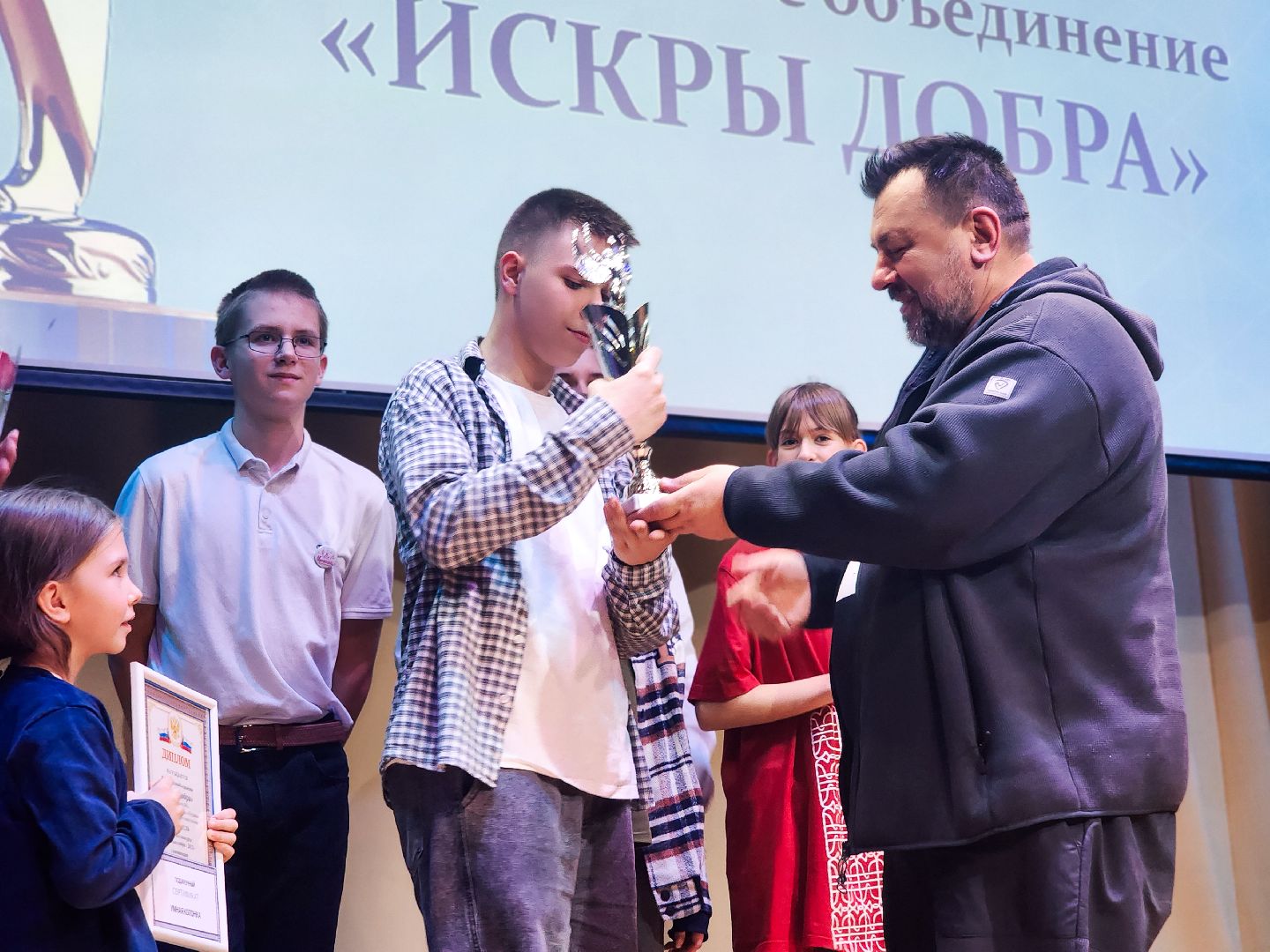 пущино, серпухов, волонтеры,