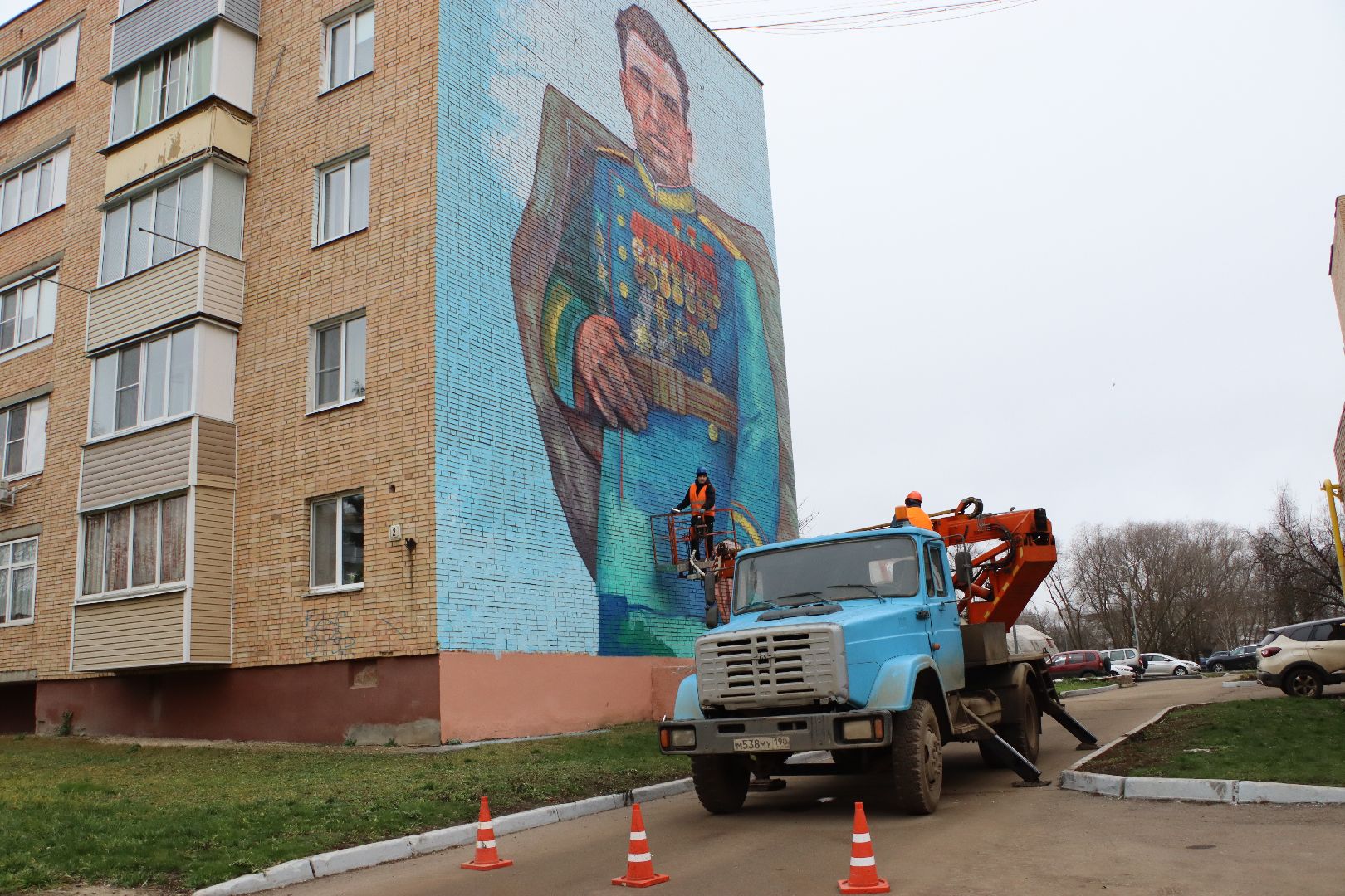 серебряные пруды,  мурал чуйков,  станислав ибрянов,
