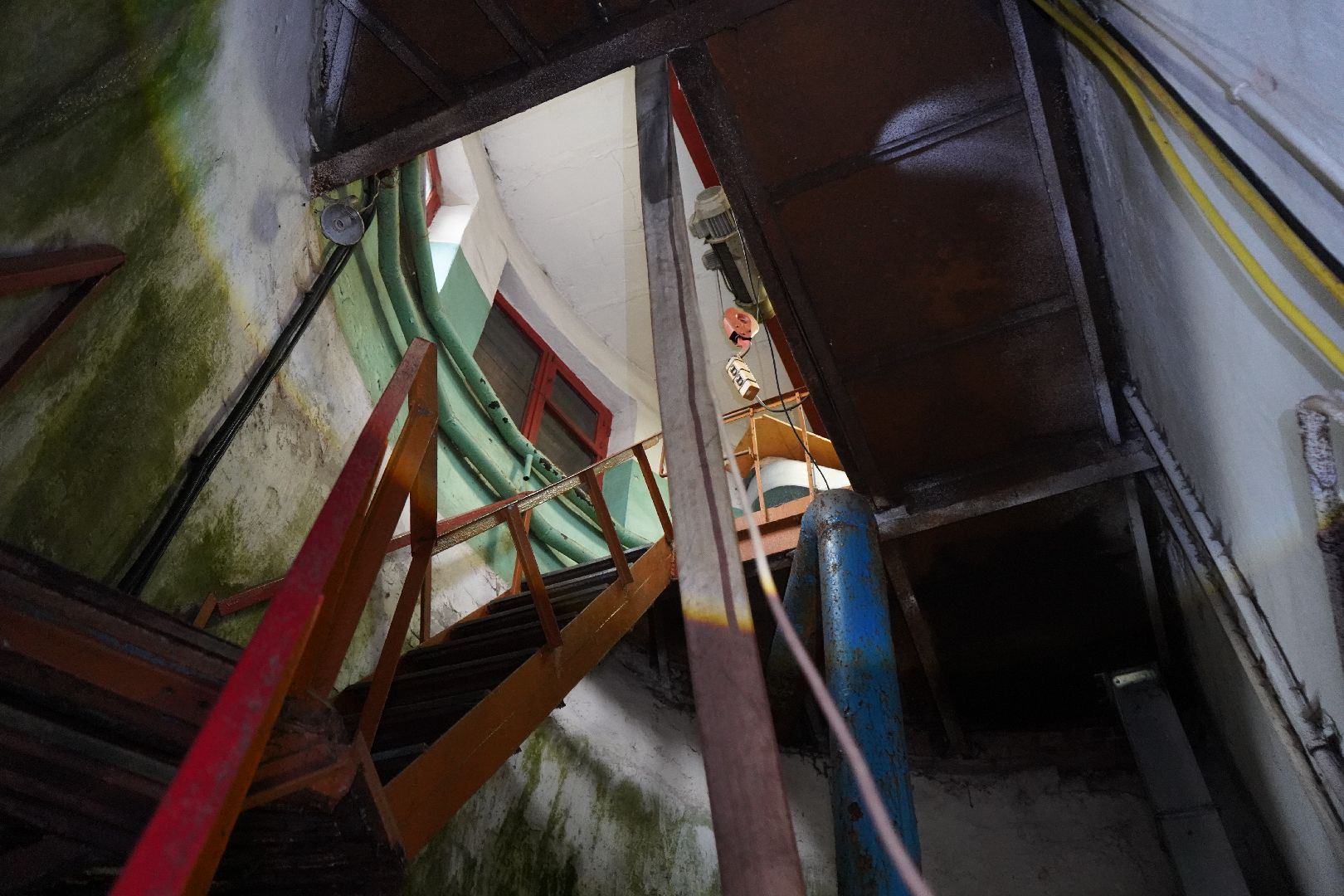 КНС, оборудование, очистные сооружения, трубы, насос,