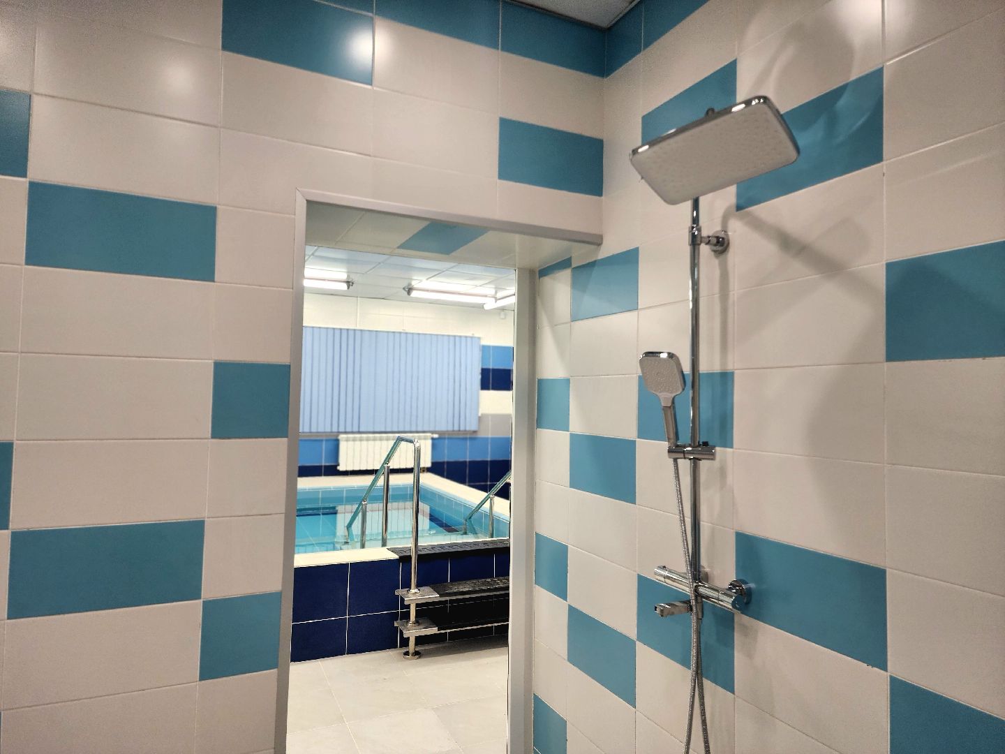 социальная адаптация, бассейн, реабилитационный центр, реабилитация, криа,