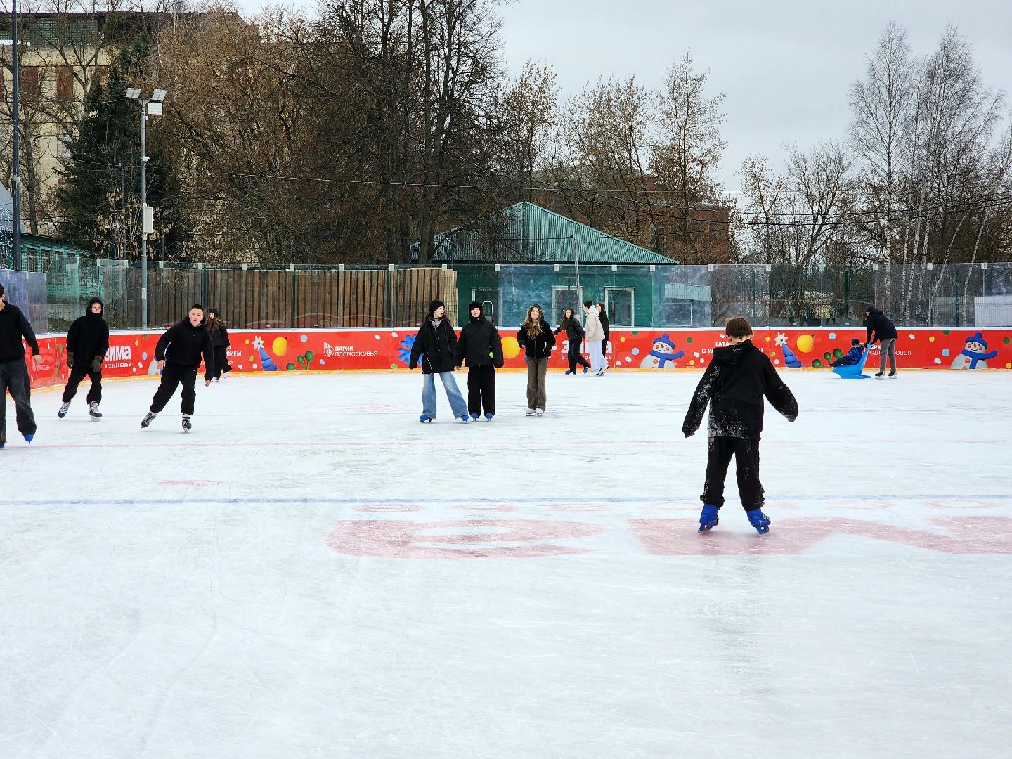 солнечногорск , зима, каток, лед,