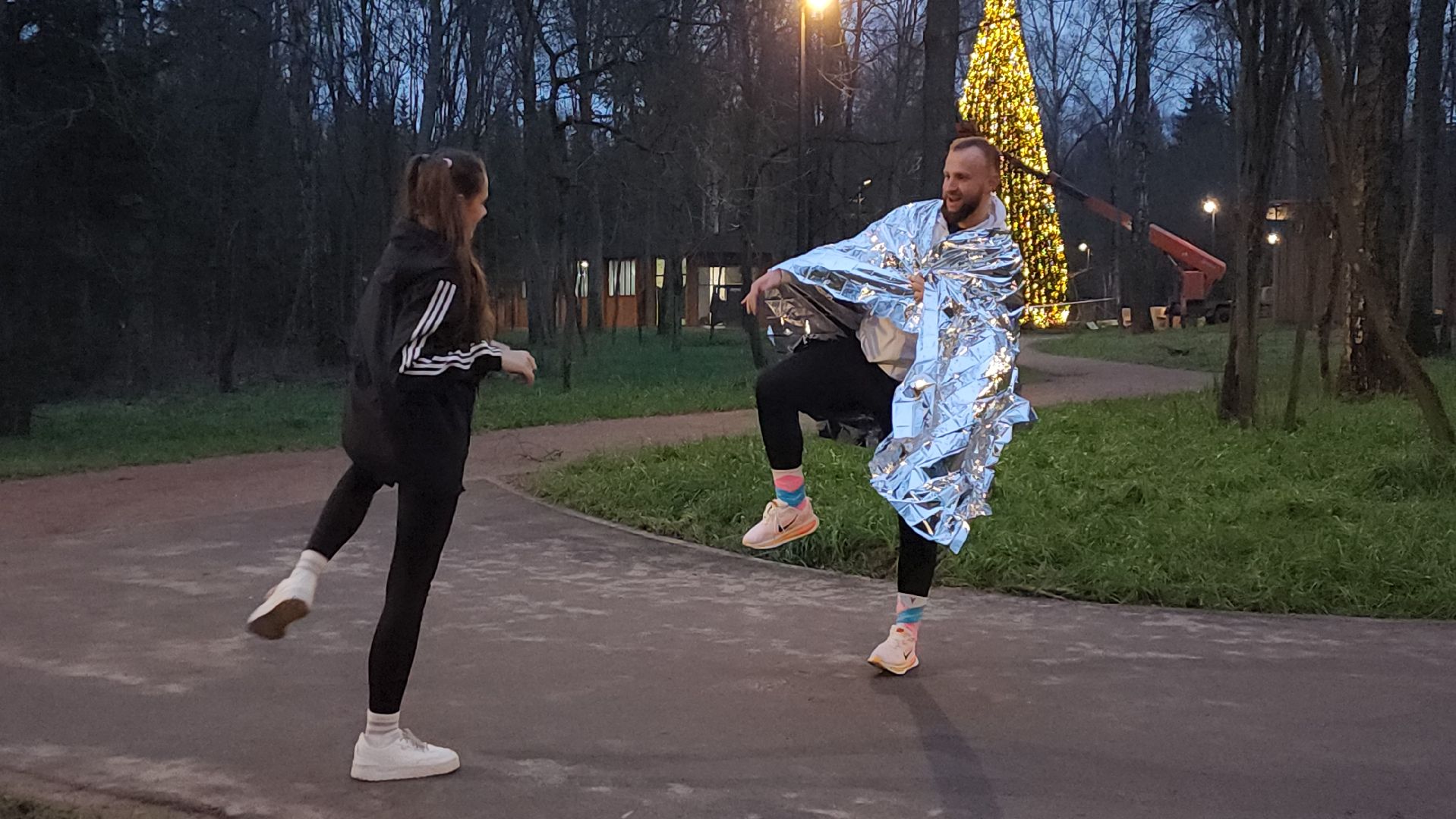 истра, лесопарк, подготовка к новогодним праздникам,