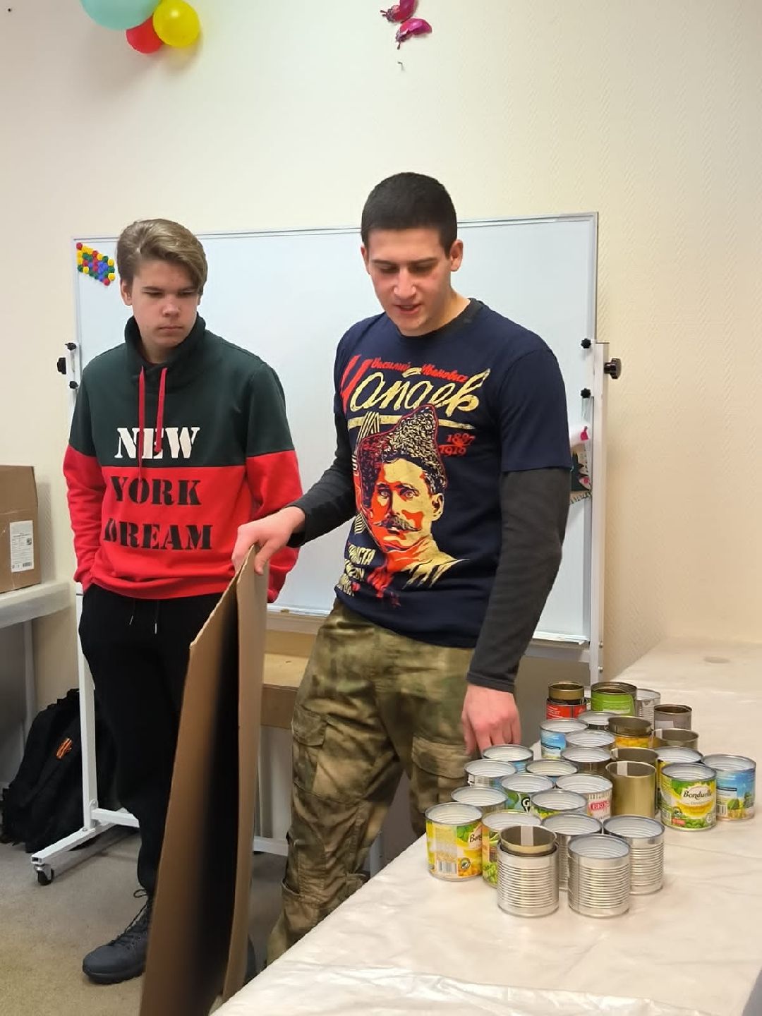 Красноармейск, окопные свечи, многодетные семьи, мастер-класс