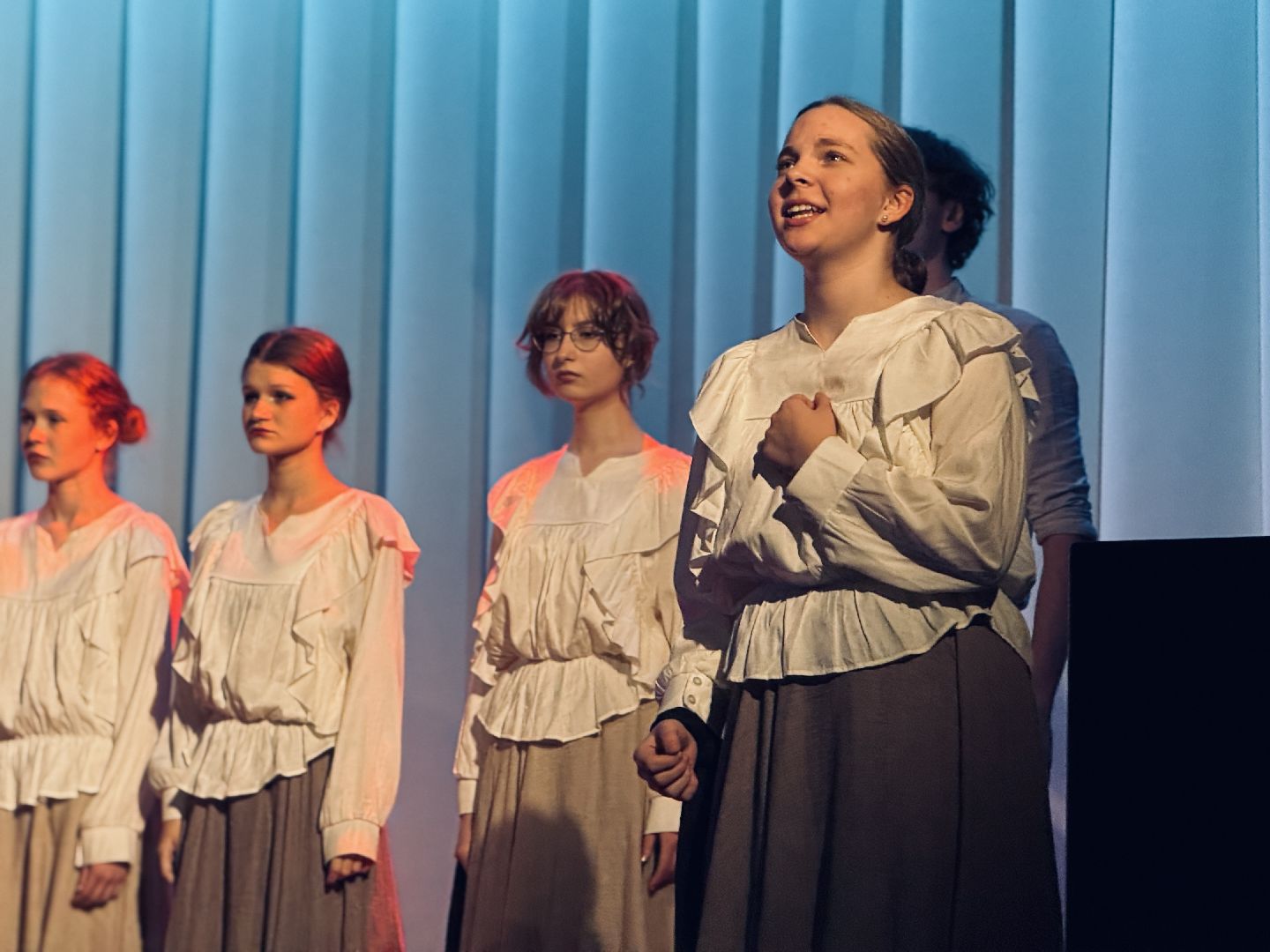 Раменское, раменский молодежный центр, молодежный театр первопроходцы, молодежь, театральный перфоманс,