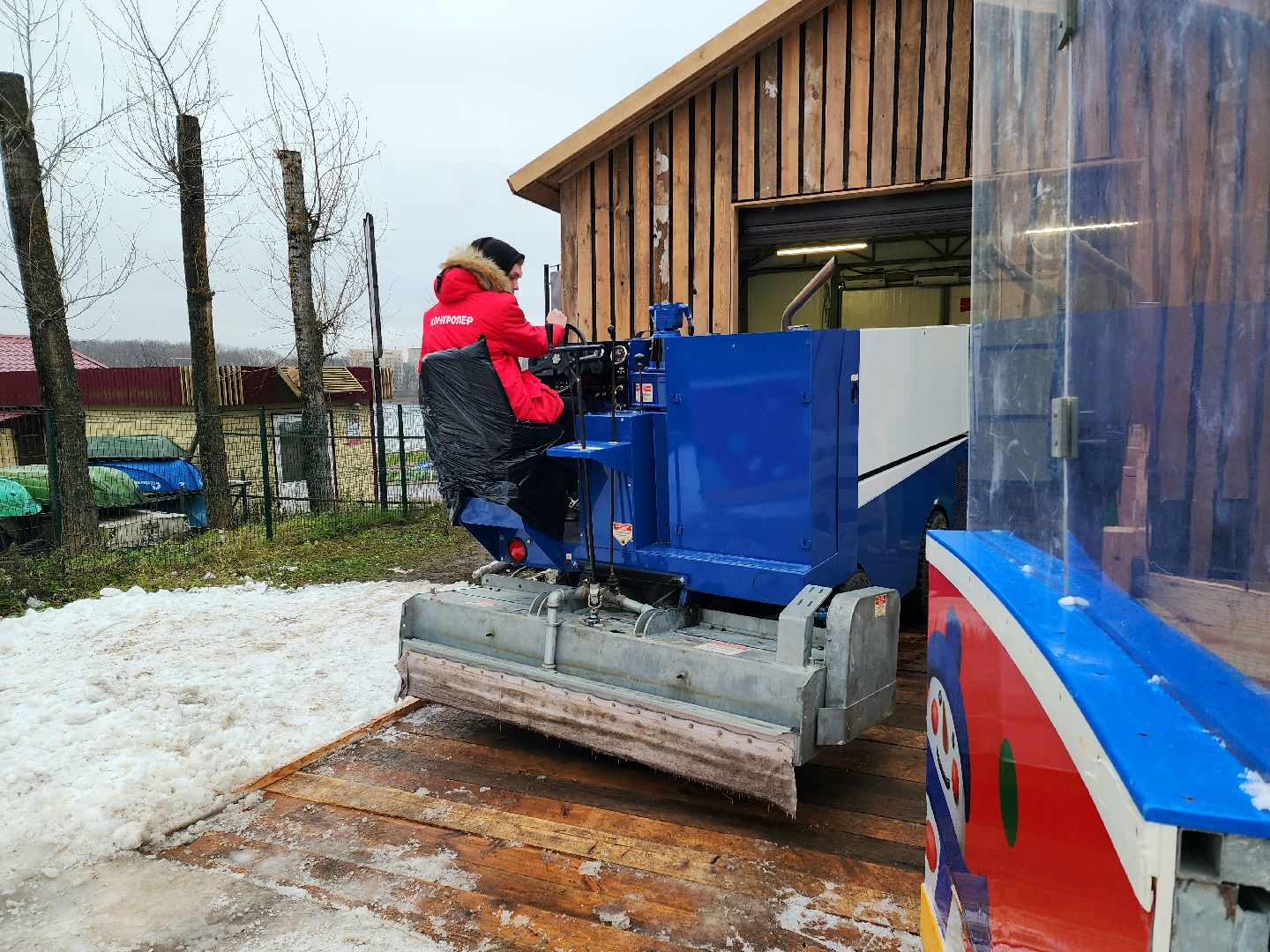 солнечногорск , зима, каток, лед,