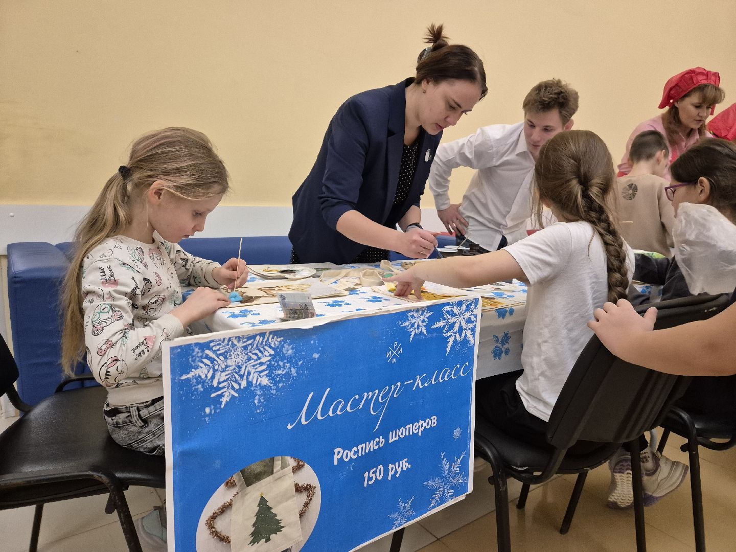 благотворительная ярмарка, империя ремесел, куровское, орехово-зуевский округ,