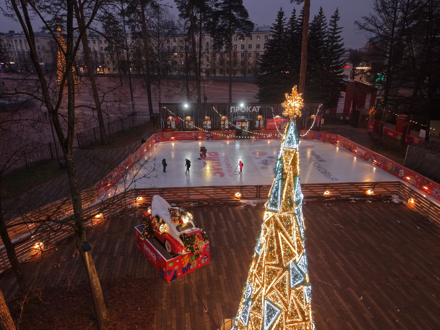 видео с коптера, каток в парке Пехорка, каток в балашихе, зима в  подмосковье,