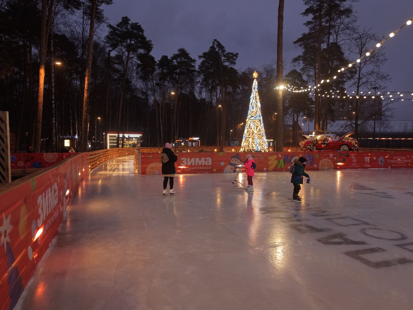 видео с коптера, каток в парке Пехорка, каток в балашихе, зима в  подмосковье,