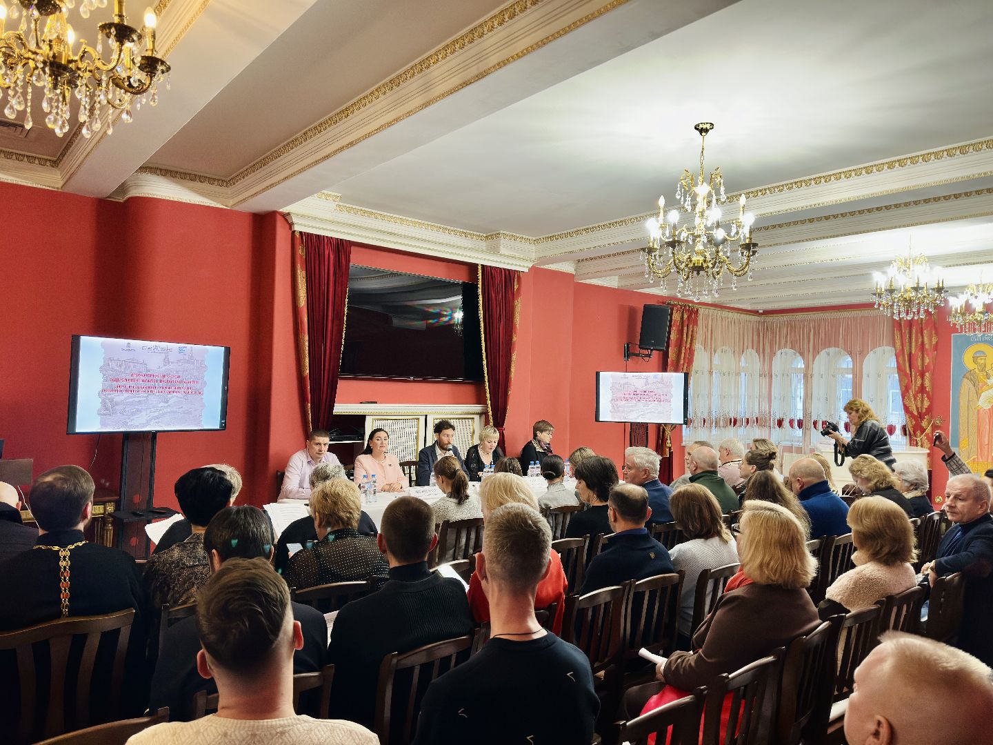 сергиево-посадский городской округ, сергиев посад, свято-троицкая сергиева лавра, археология, археологические находки, Археологический форум,