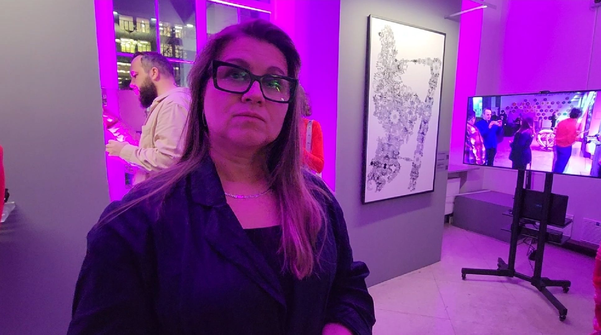 долгопрудный, мфти, выставка, художники, ученые, нейросети, терраформинг, метапоэтическое зеркало, поэзия хайку,