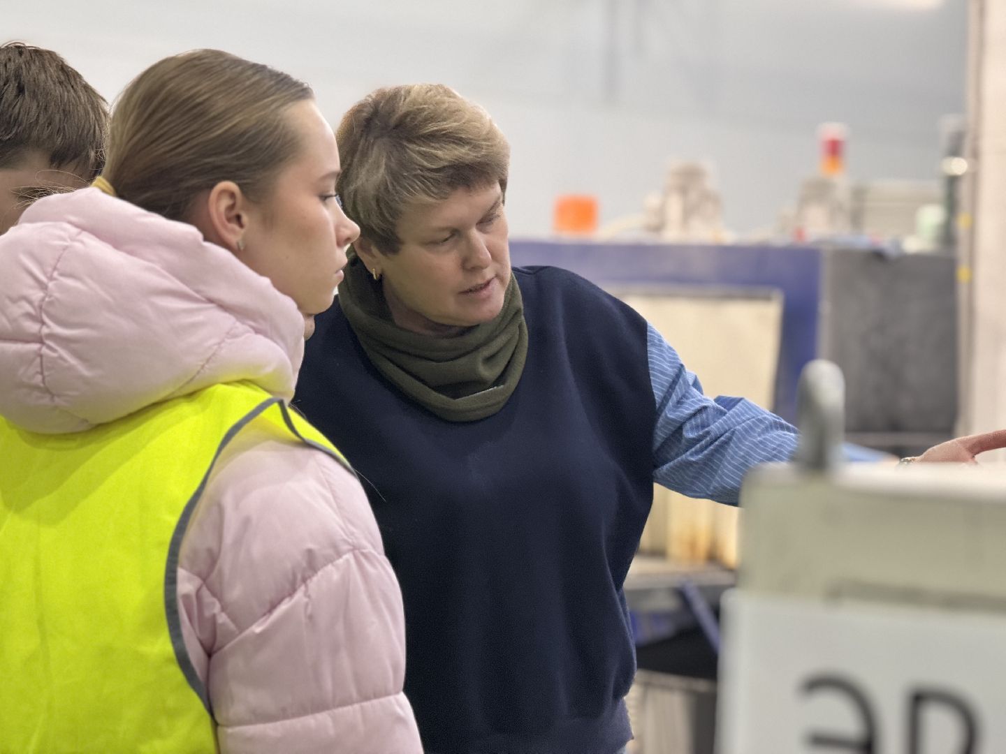 шаховская, завод, билет в будущее,школьники на экскурсии,